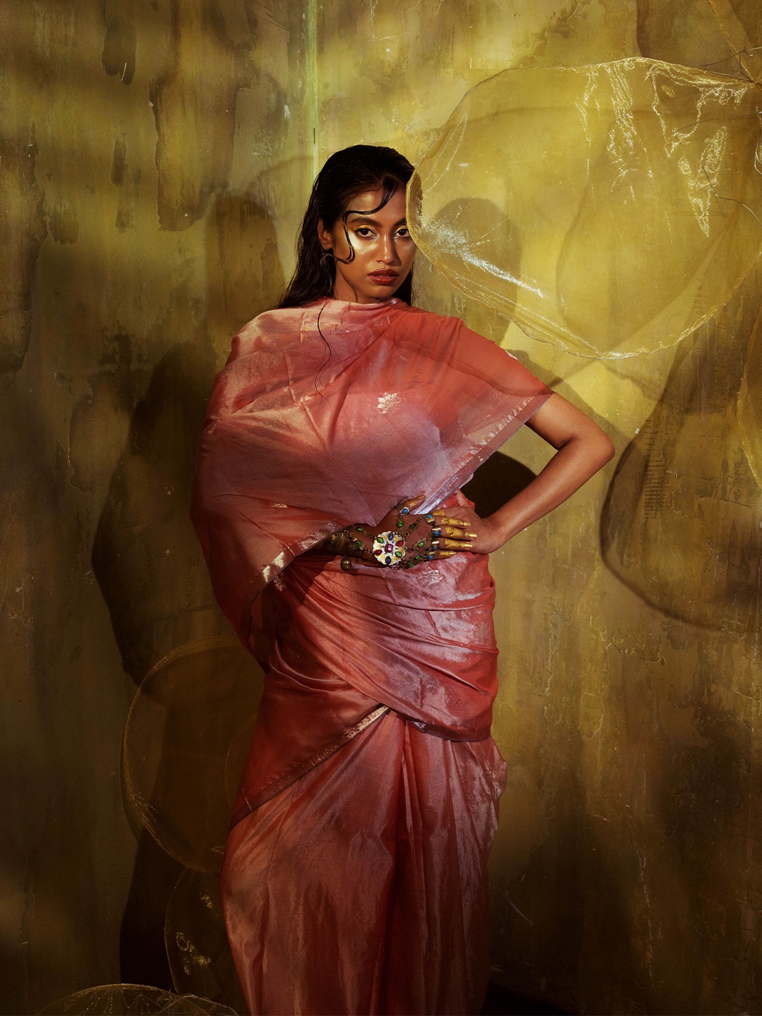 

HUTS AND LOOMS Woven Design Zari Pure Silk Saree, Rust