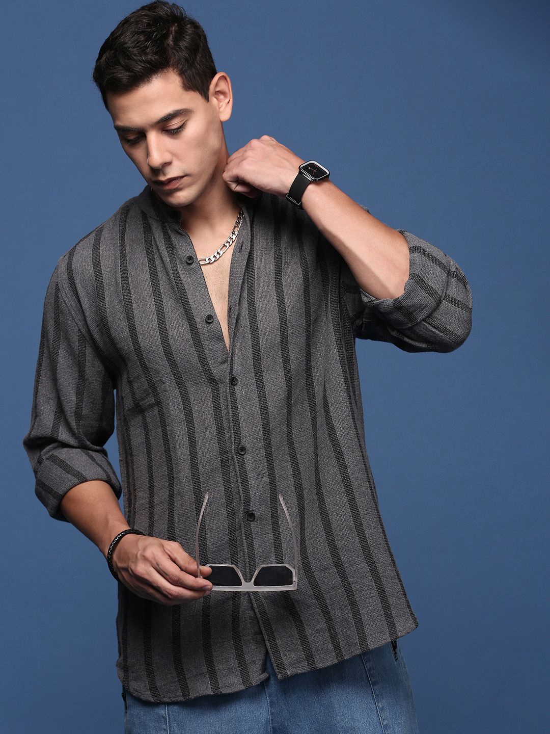 

SHOWOFF Men Striped Cotton Standard Slim Fit Casual Shirt, Charcoal