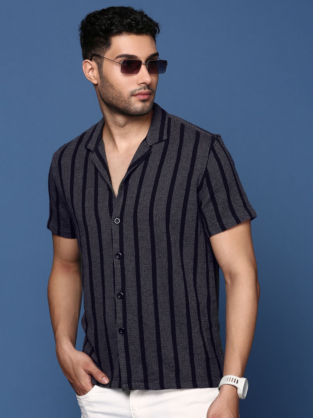 

SHOWOFF Men Standard Opaque Striped Casual Shirt, Charcoal