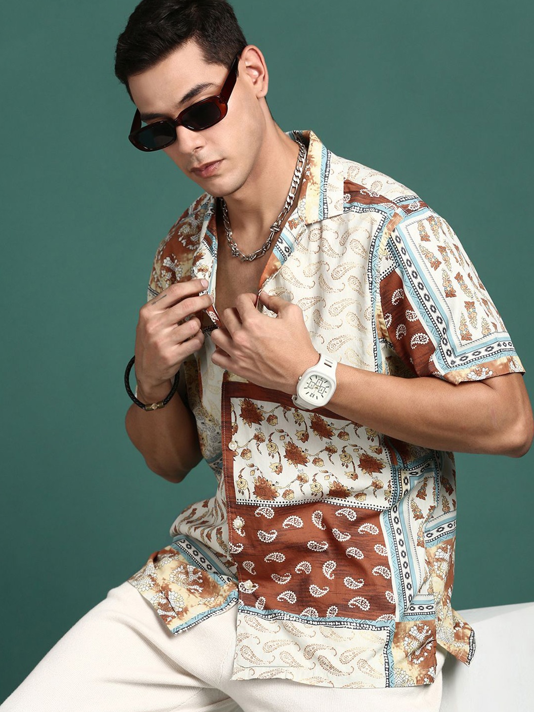 

SHOWOFF Men Premium Floral Opaque Printed Casual Shirt, Rust