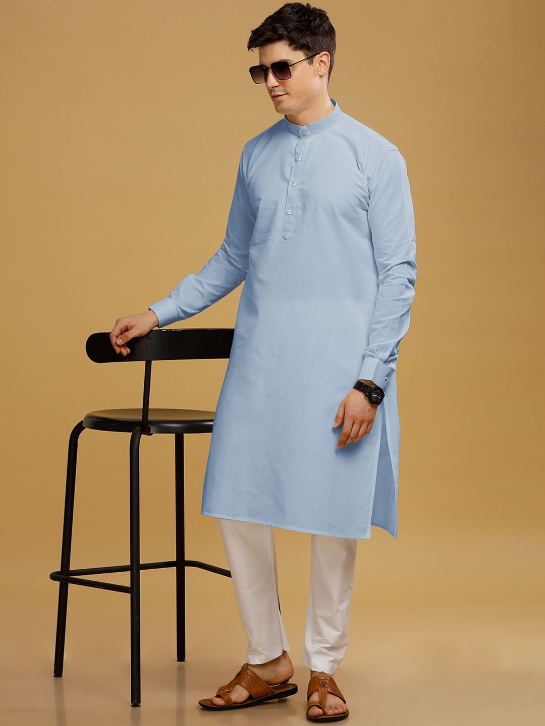 

Anouk Pure Cotton Solid Kurta, Blue