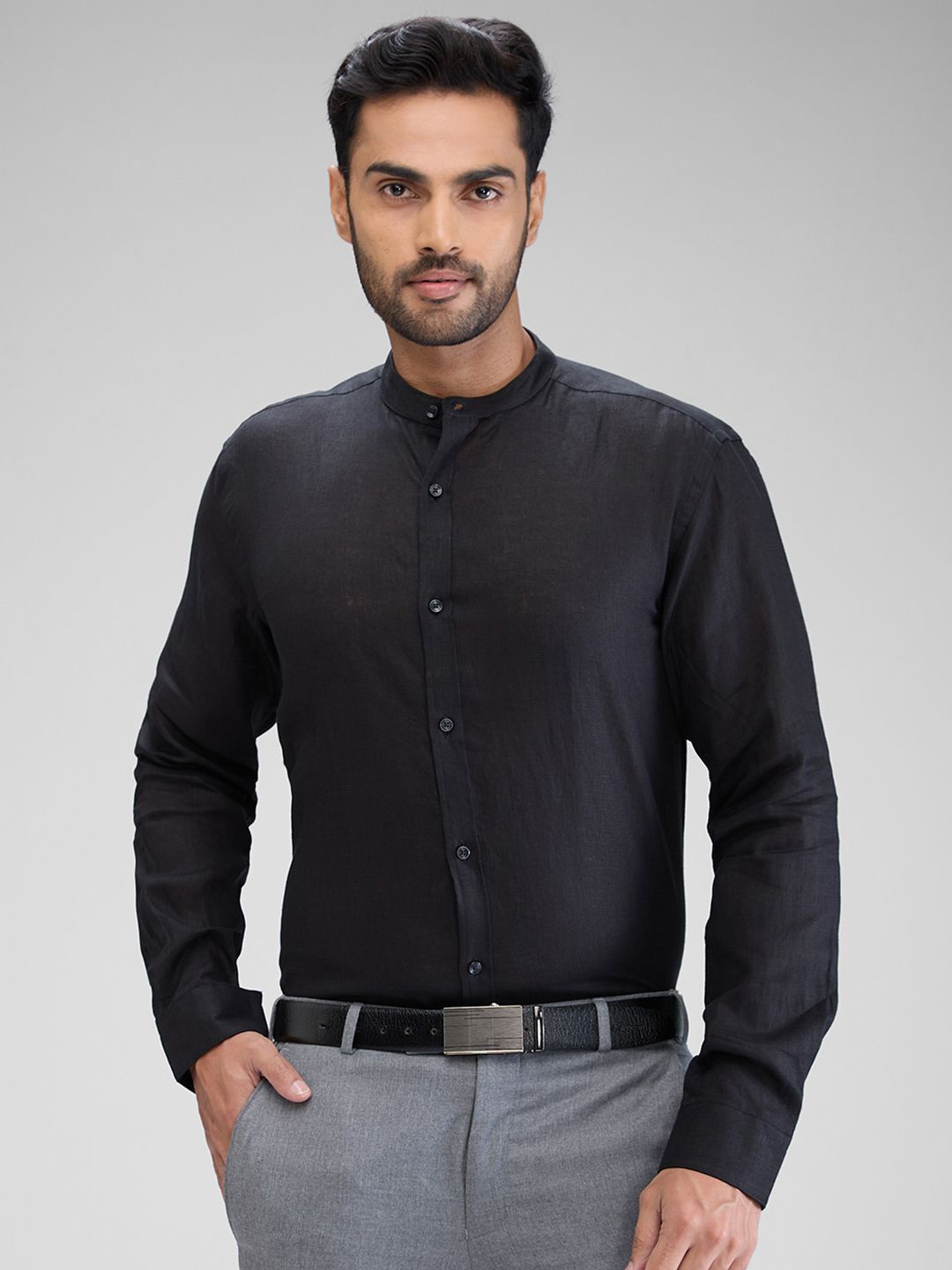 

Park Avenue Men Solid Slim Fit Opaque Casual Shirt, Black