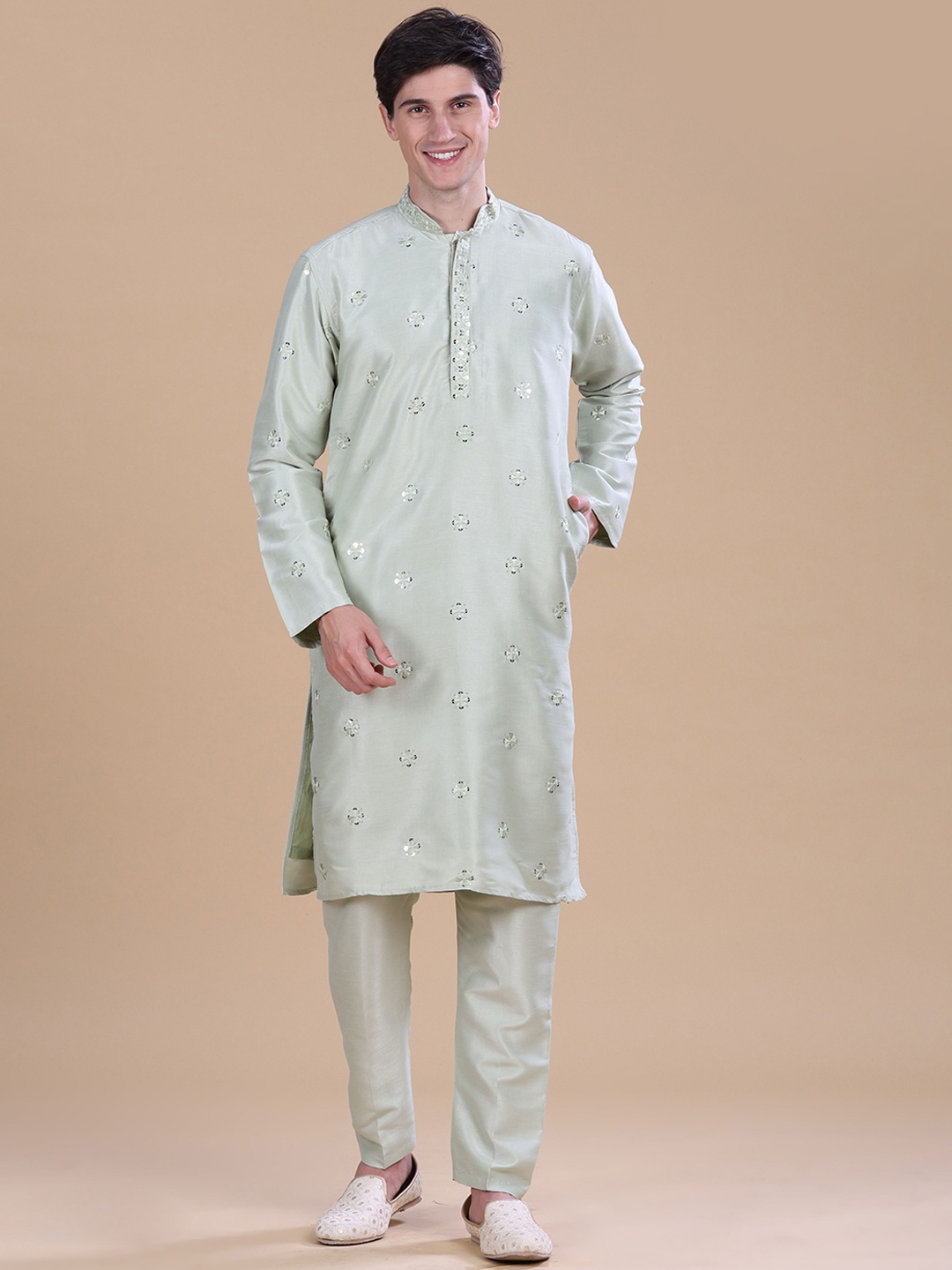 Anouk Floral Embroidered Regular Sequinned Kurta with Trousers, Green