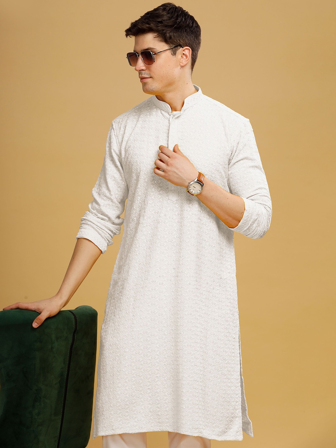 

Anouk Pure Cotton Geometric Sequence Embroidered Kurta and Pyjama, White