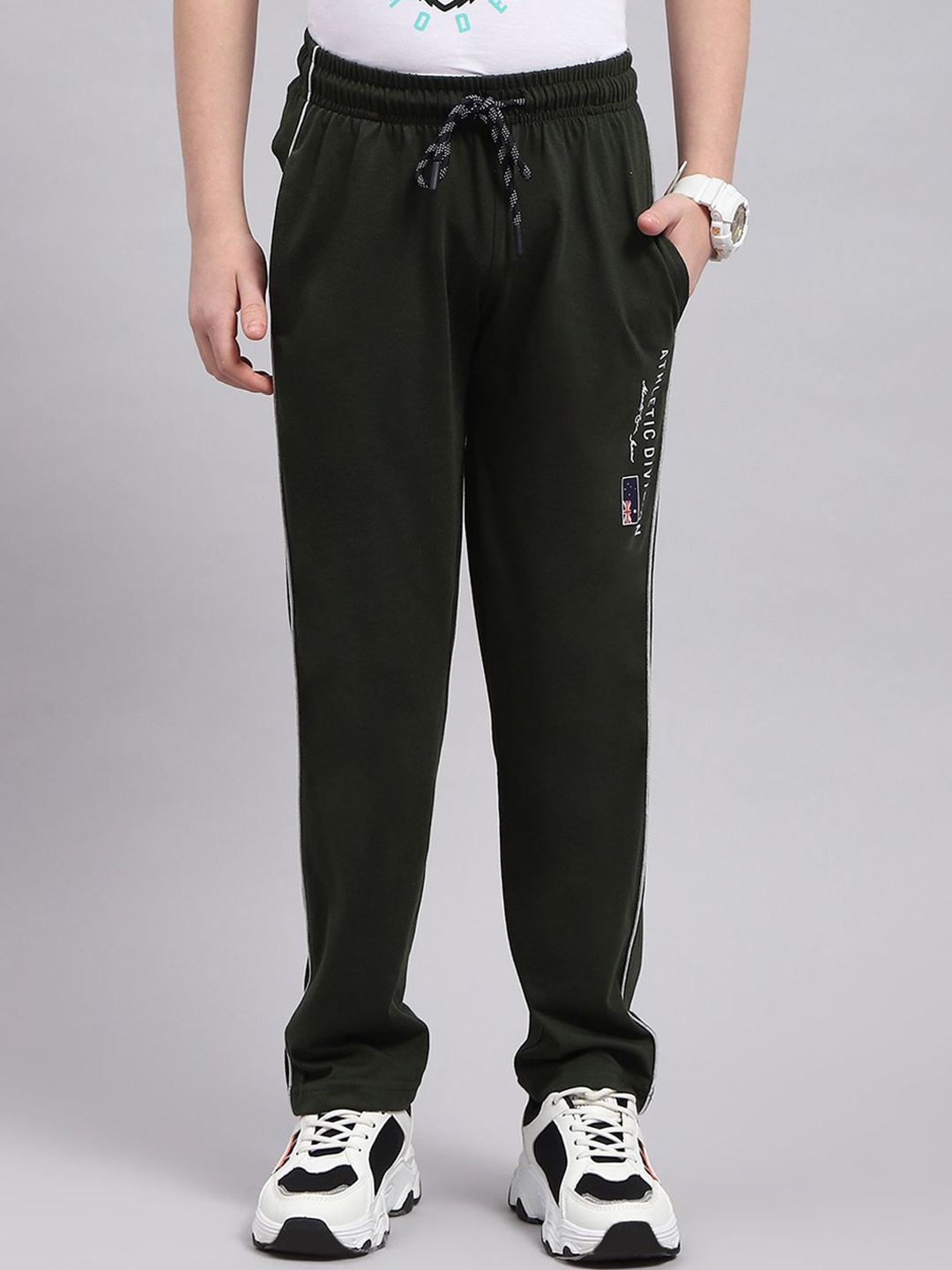 

Monte Carlo Boys Printed Mid Rise Track Pants, Olive