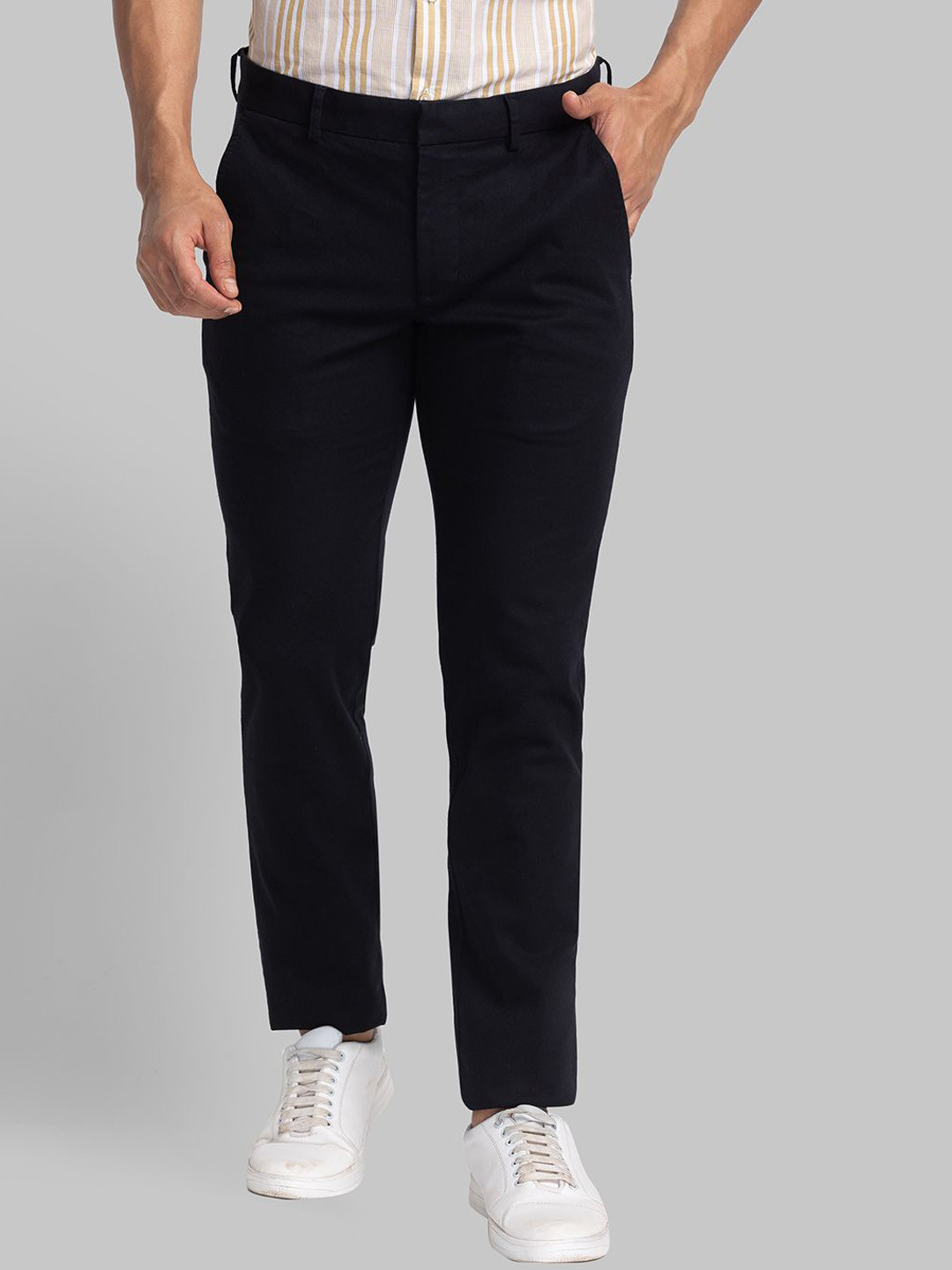 

Park Avenue Men Mid-Rise Slim Fit Trousers, Black