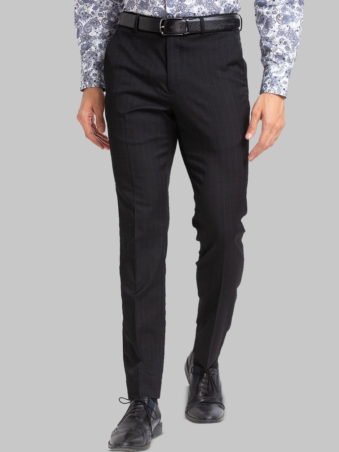 

Park Avenue Men Slim Fit Trousers, Black