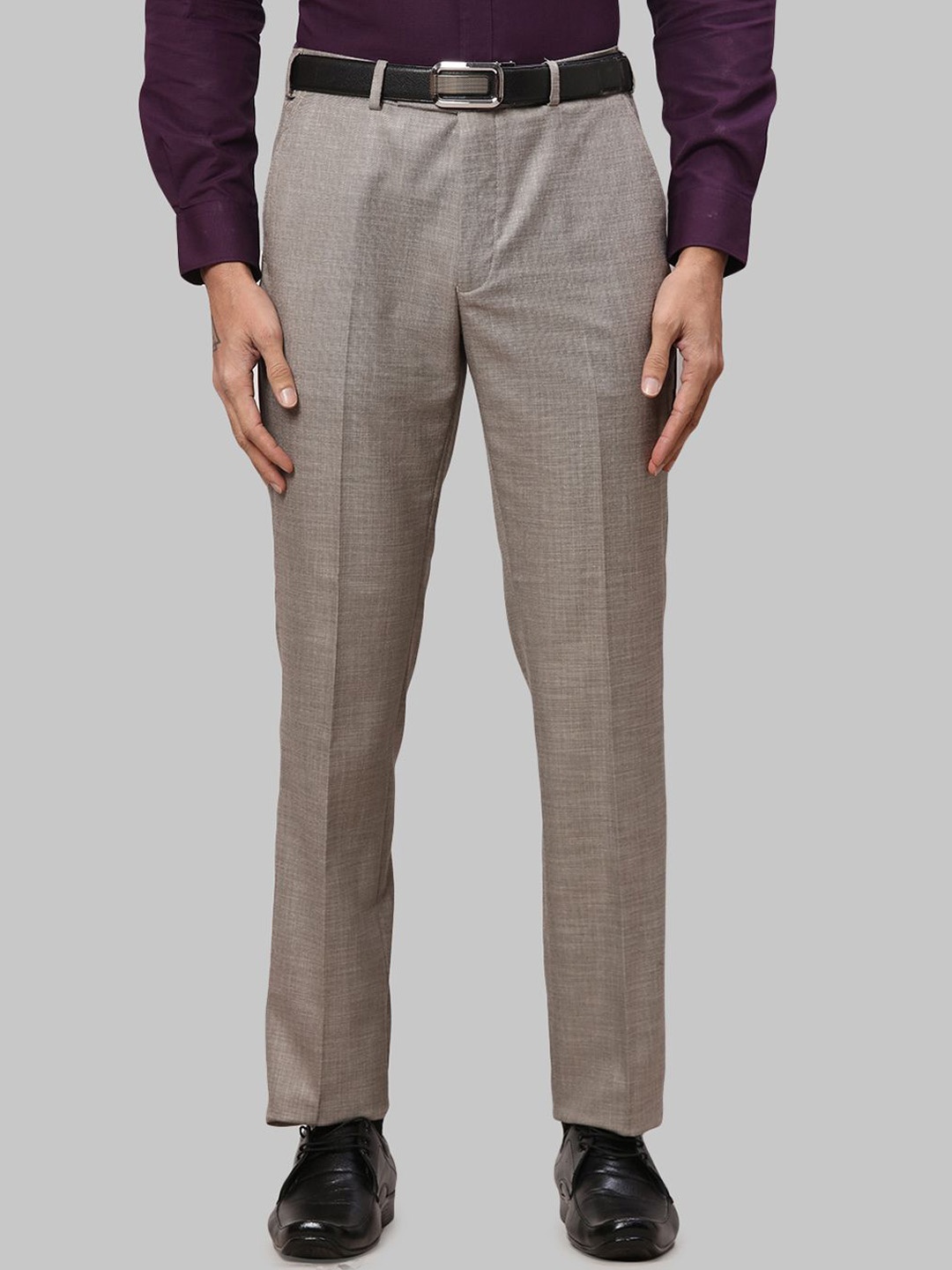 

Park Avenue Men Textured Checked Formal Trousers, Brown