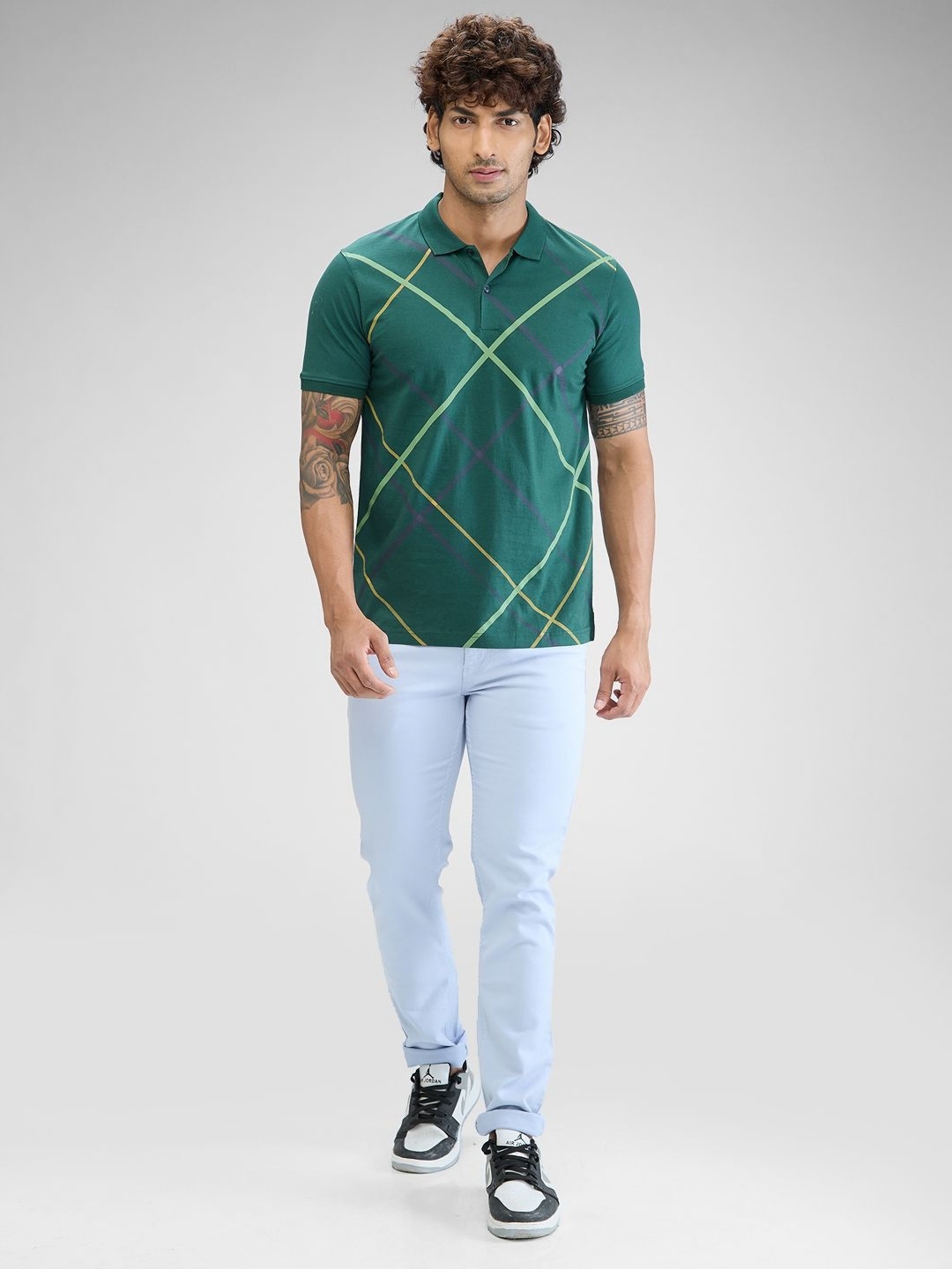

Park Avenue Men Printed Polo Collar Raw Edge Slim Fit T-shirt, Green