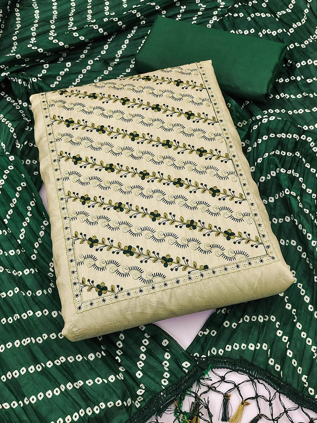 

KIMISHA Floral Embroidered Unstitched Dress Material, Green