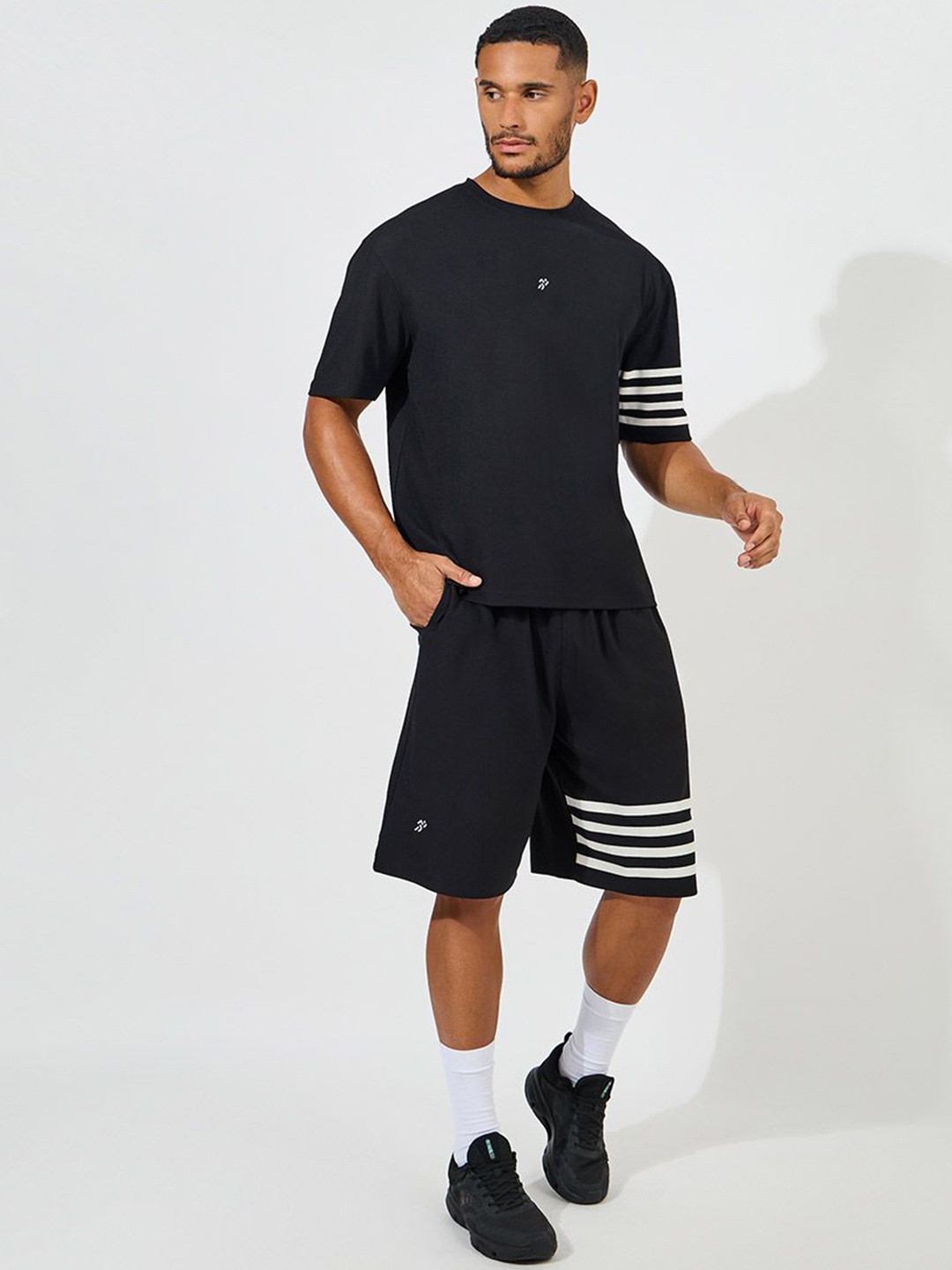 Styli Men Pique Knit Striped Oversized Tee & Shorts Co Ord Set, Black