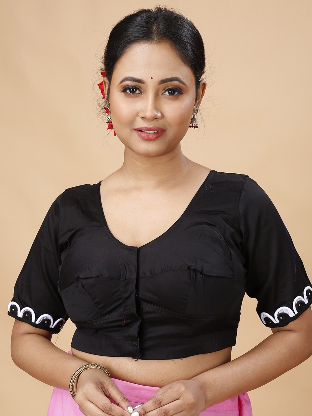 

SLAGHA Embroidered U-Neck Saree Blouse, Black