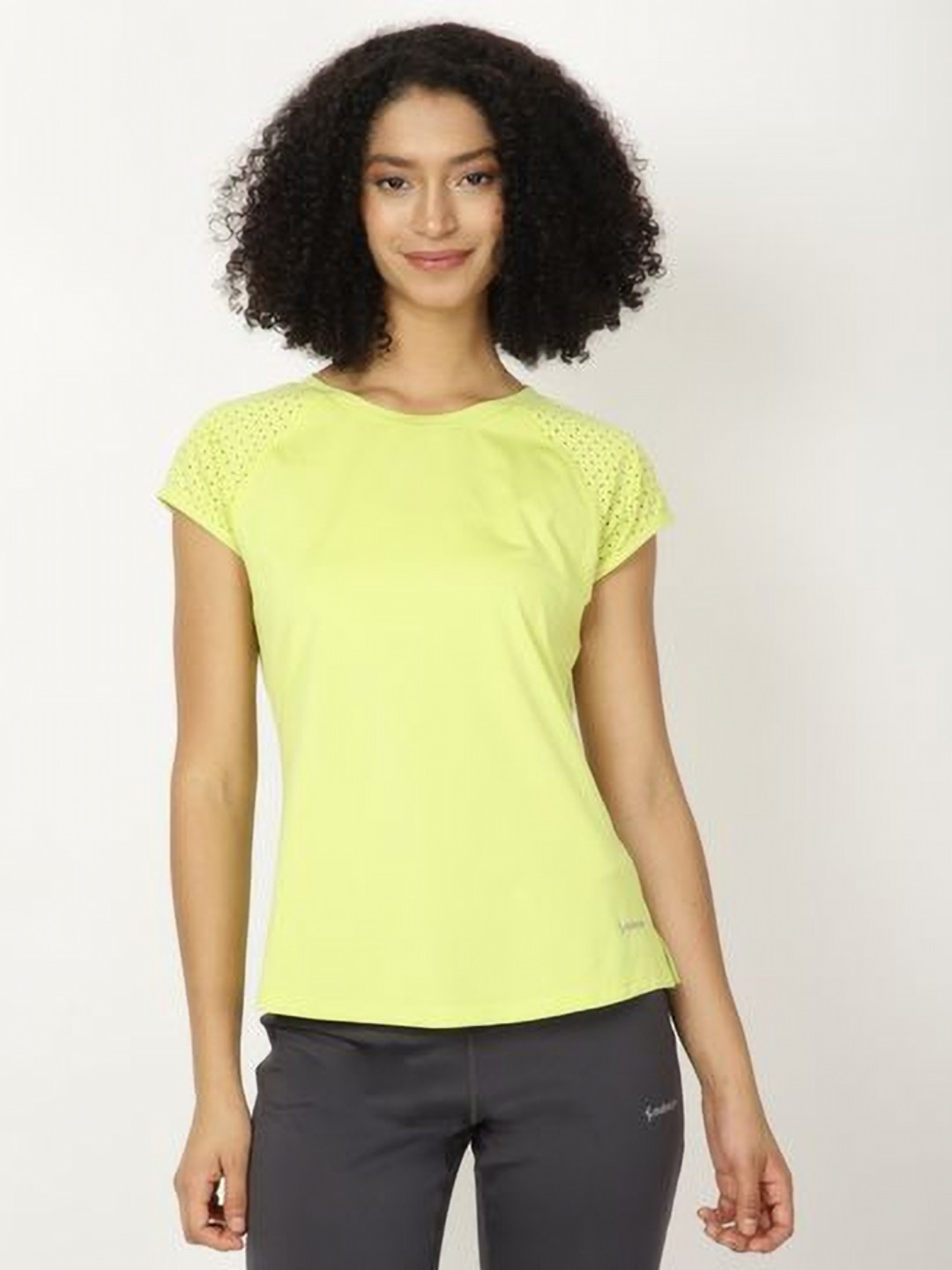 

STUDIOACTIV Women Cap Sleeves Raw Edge T-shirt, Green