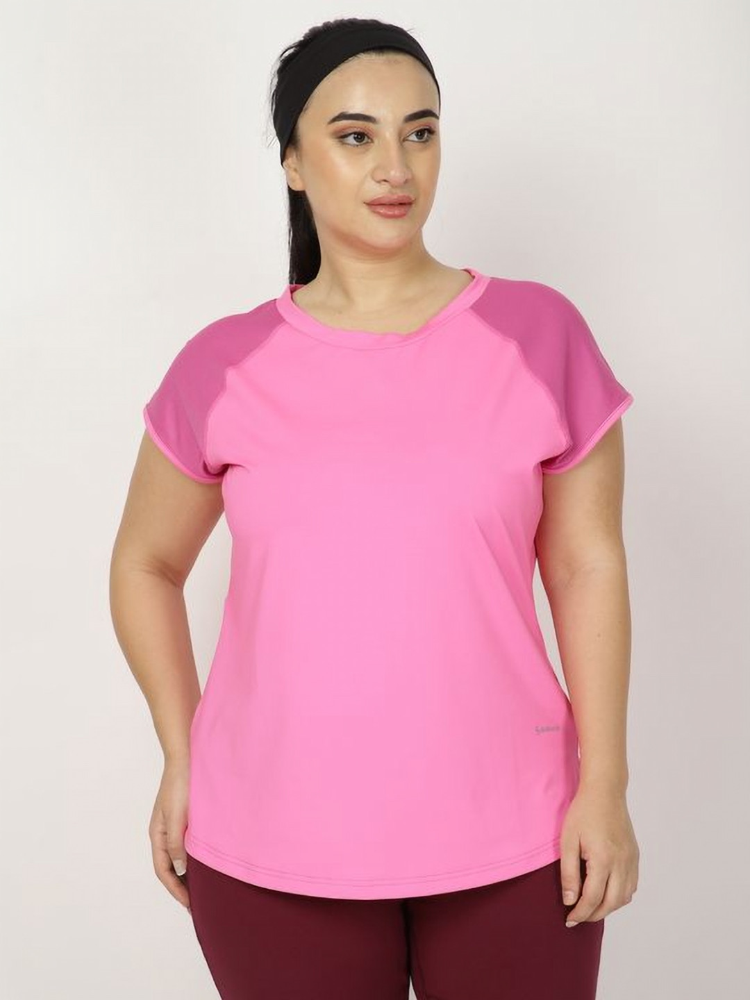 

STUDIOACTIV Women Raw Edge T-shirt, Pink