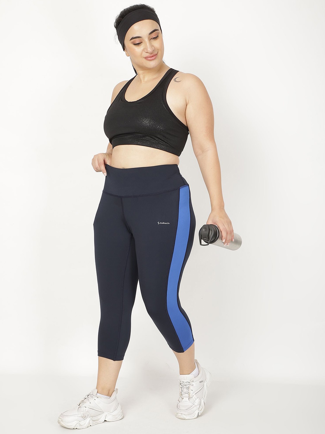 

STUDIOACTIV Women Plus Size Striped Cropped Gym Tights, Navy blue