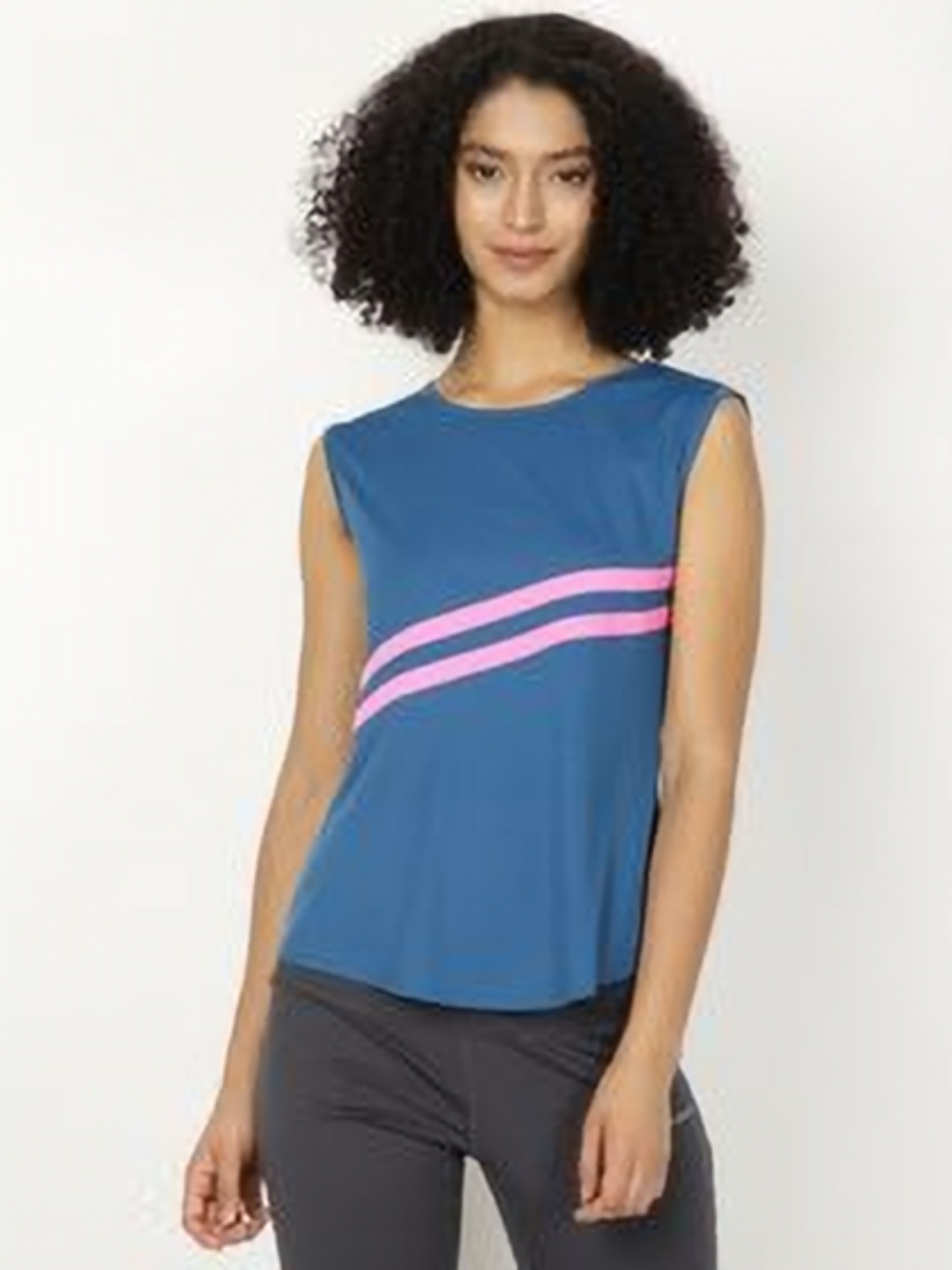 

STUDIOACTIV Women Colourblocked T-shirt, Pink