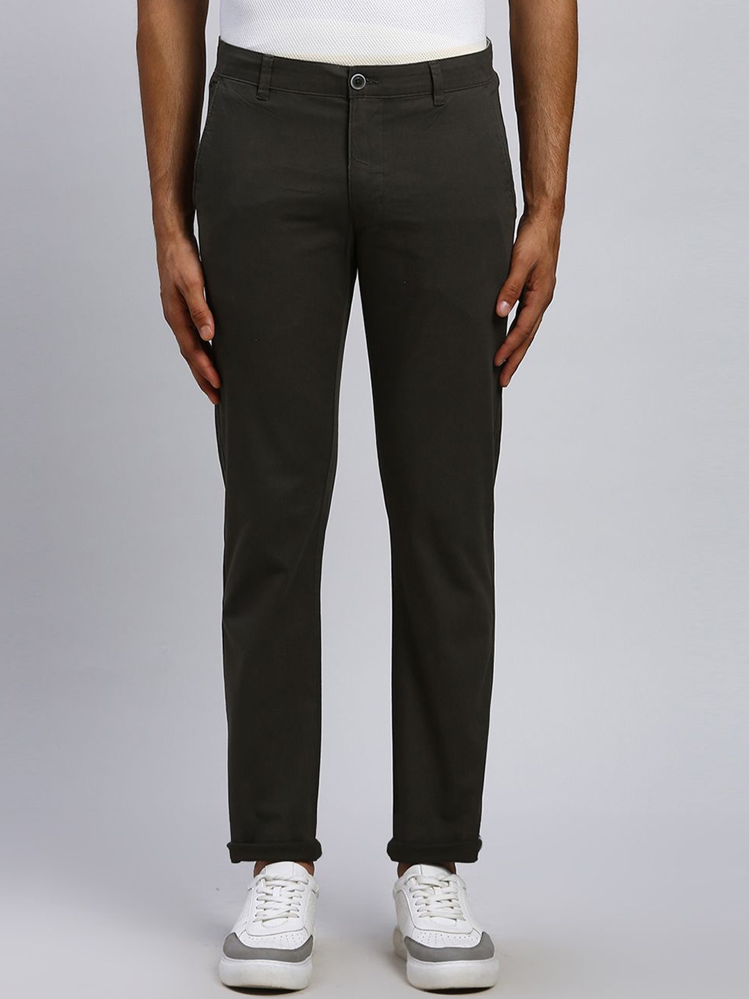 

Parx Men Tapered Fit Trousers, Green