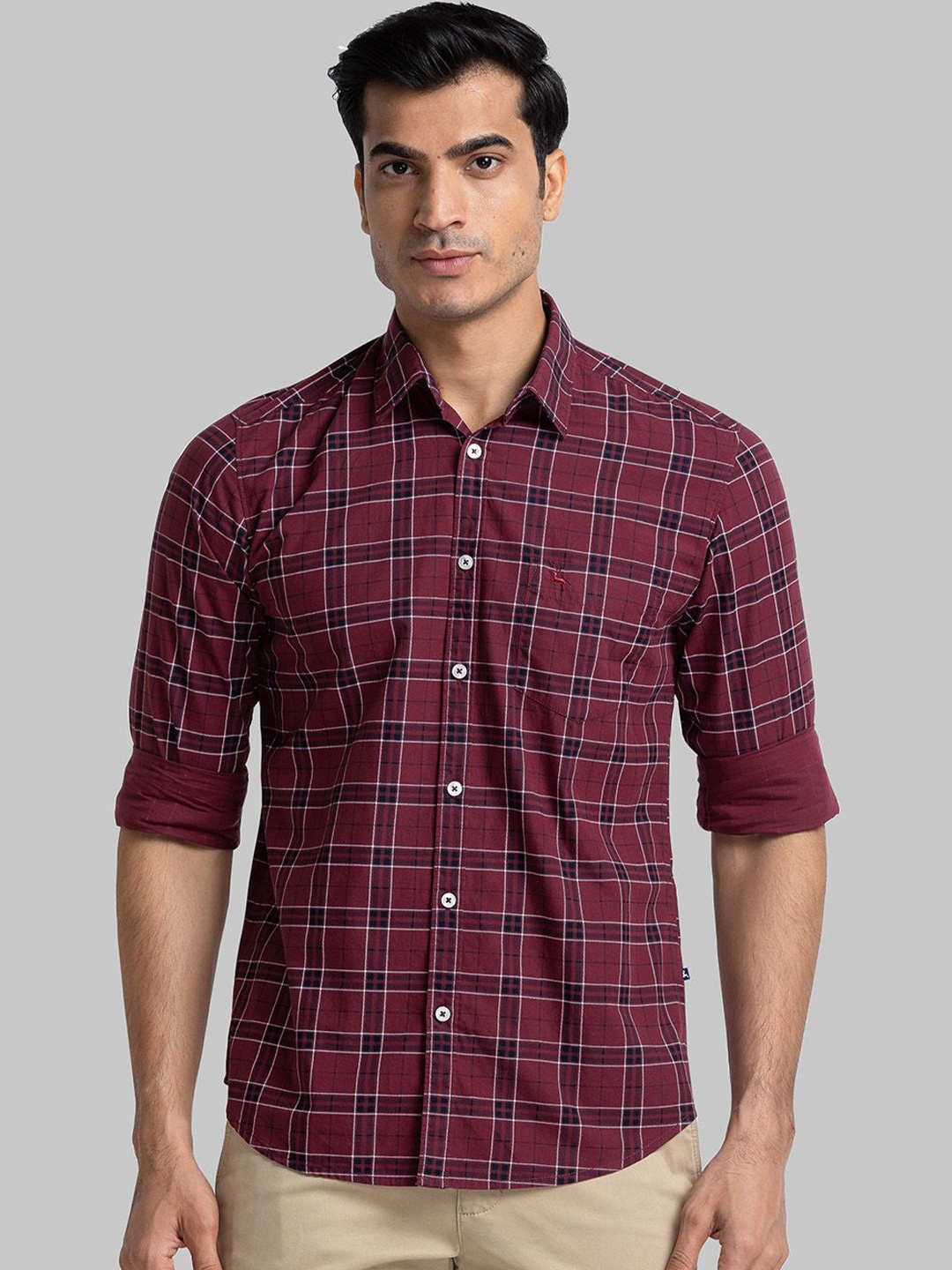 

Parx Men Slim Fit Opaque Checked Long Sleeves Casual Shirt, Maroon