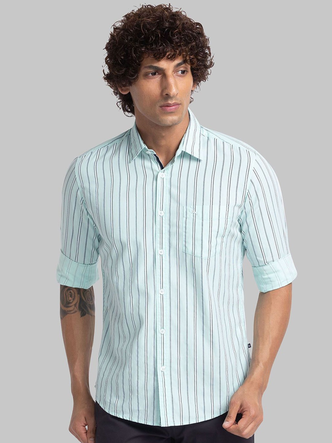 

Parx Men Slim Fit Striped Opaque Spread Collar Casual Shirt, Green