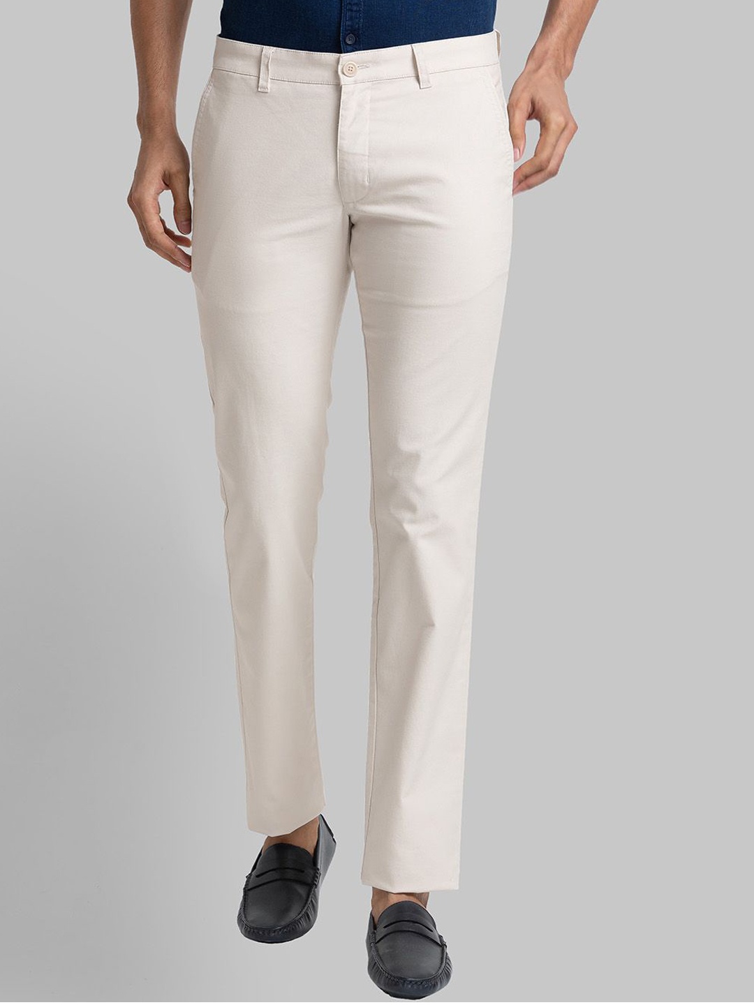 

Parx Men Tapered Fit Trousers, Off white