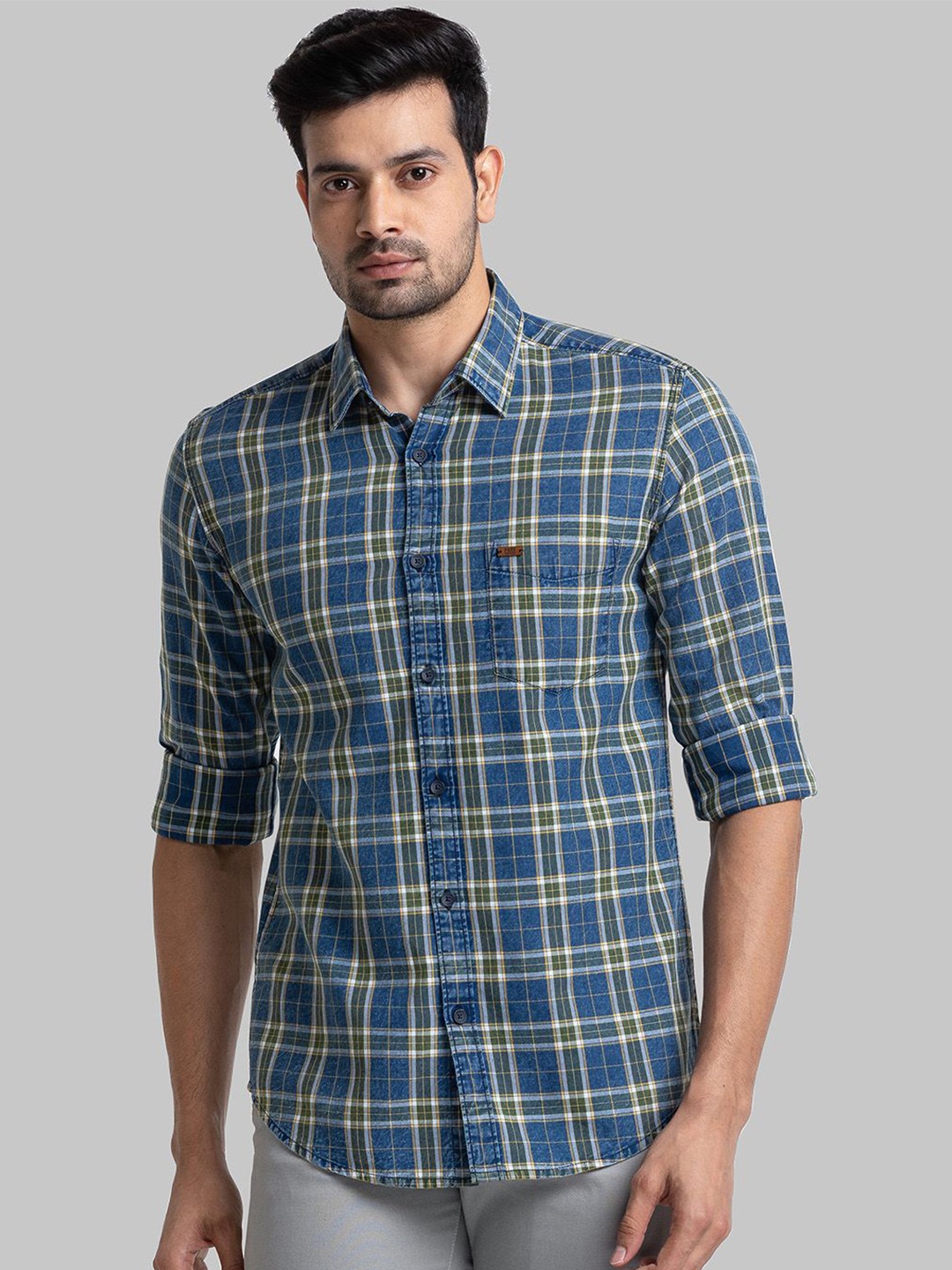 

Parx Men Slim Fit Opaque Checked Casual Shirt, Green