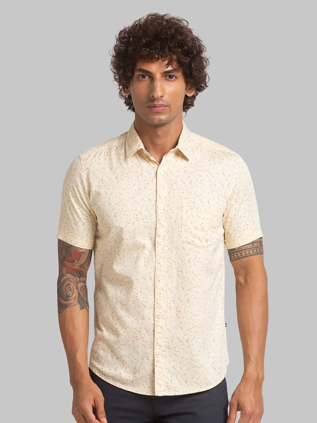 

Parx Men Slim Fit Floral Opaque Printed Casual Shirt, Yellow