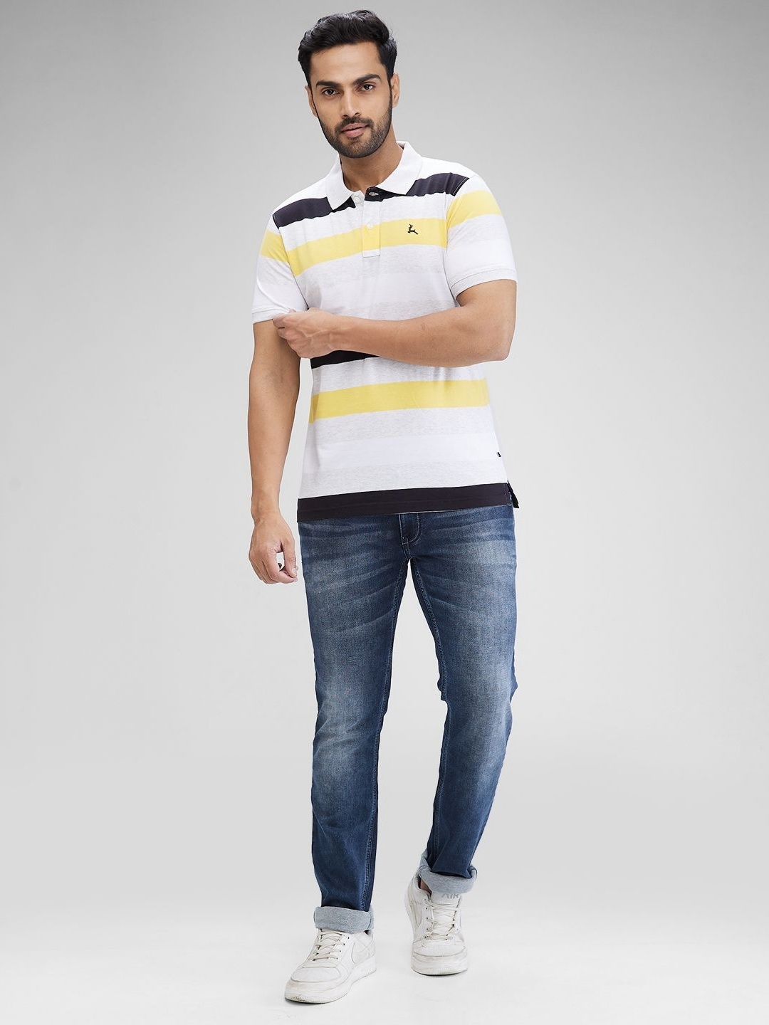 

Parx Men Striped Polo Collar T-shirt, White