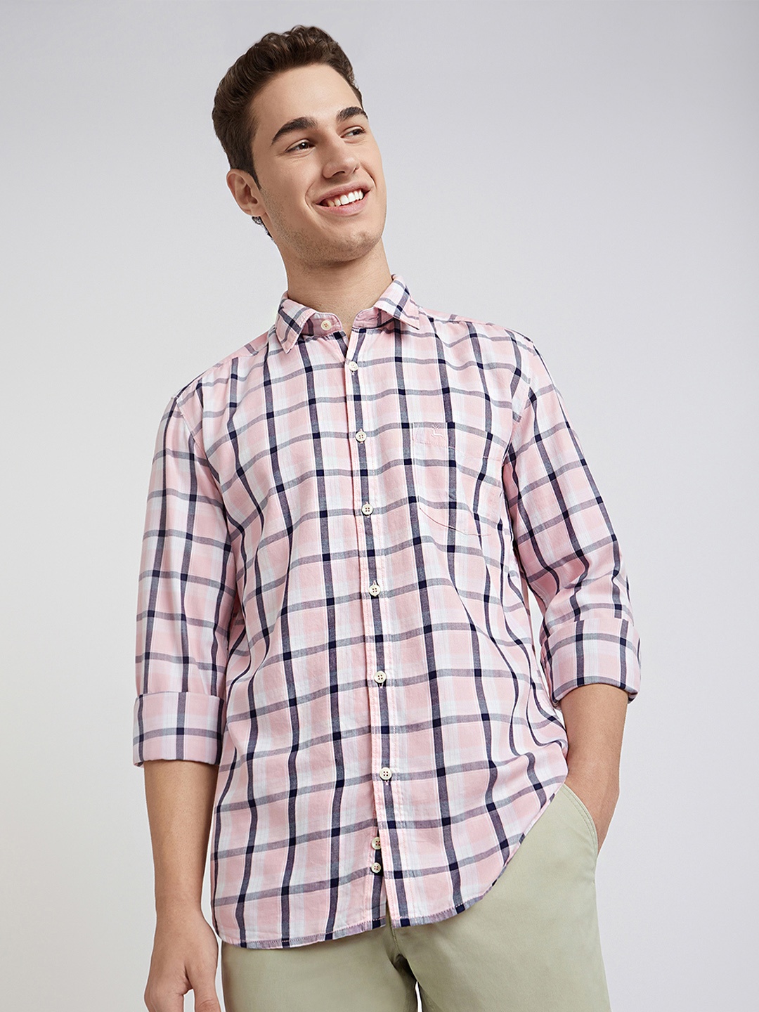 

Parx Men Slim Fit Opaque Checked Casual Shirt, Red
