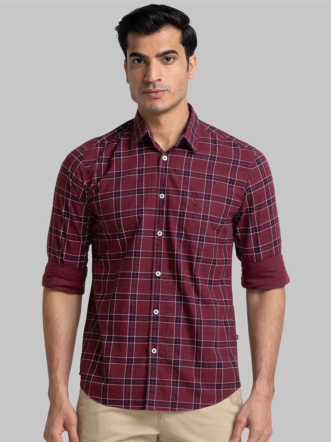 

Parx Men Slim Fit Opaque Checked Casual Shirt, Maroon