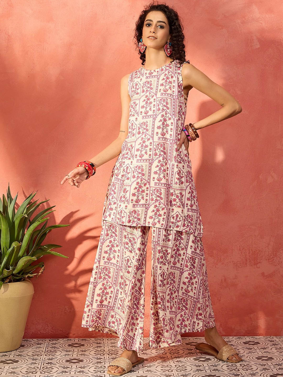 

InWeave Floral Printed A-Line Kurta with Palazzo, Cream