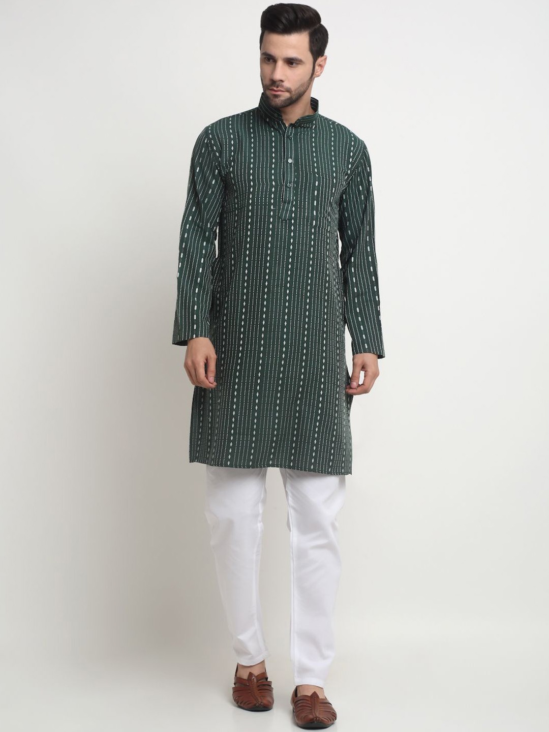 

Arrabi Striped Mandarin Collar Regular Pure Cotton Kurta with Pyjamas, Green