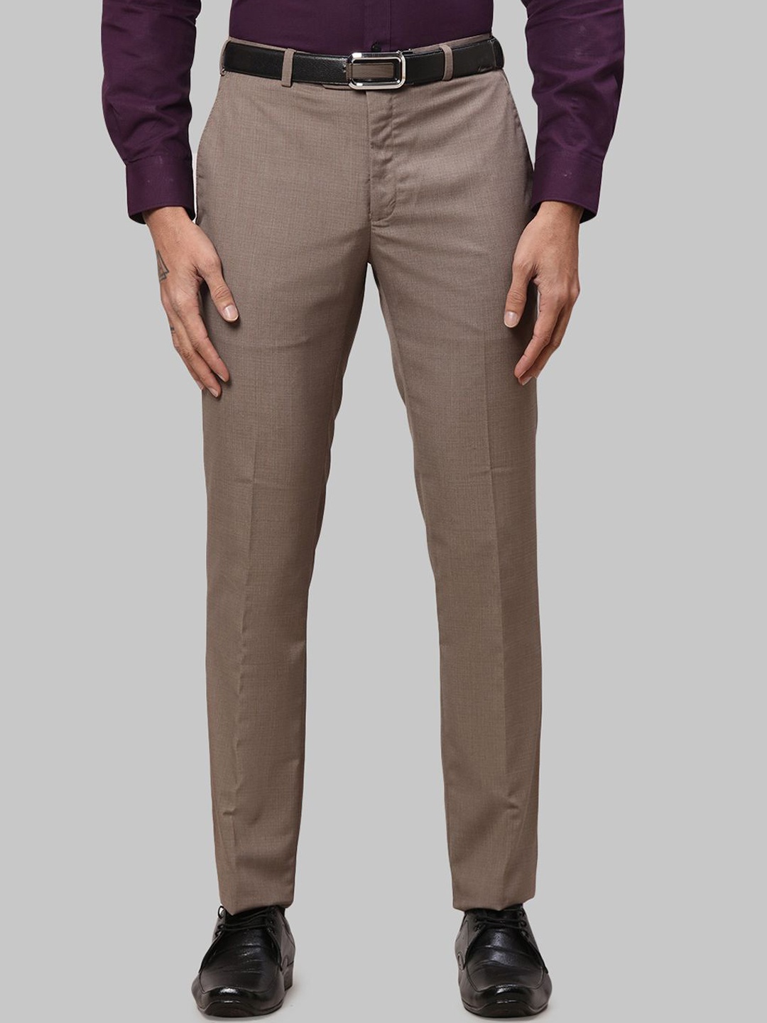

Raymond Slim Fit Mid-rise Formal Trousers, Beige
