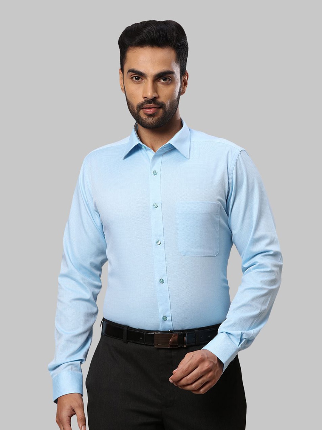 

Raymond Men Solid Slim-Fit Cotton Formal Shirts, Blue