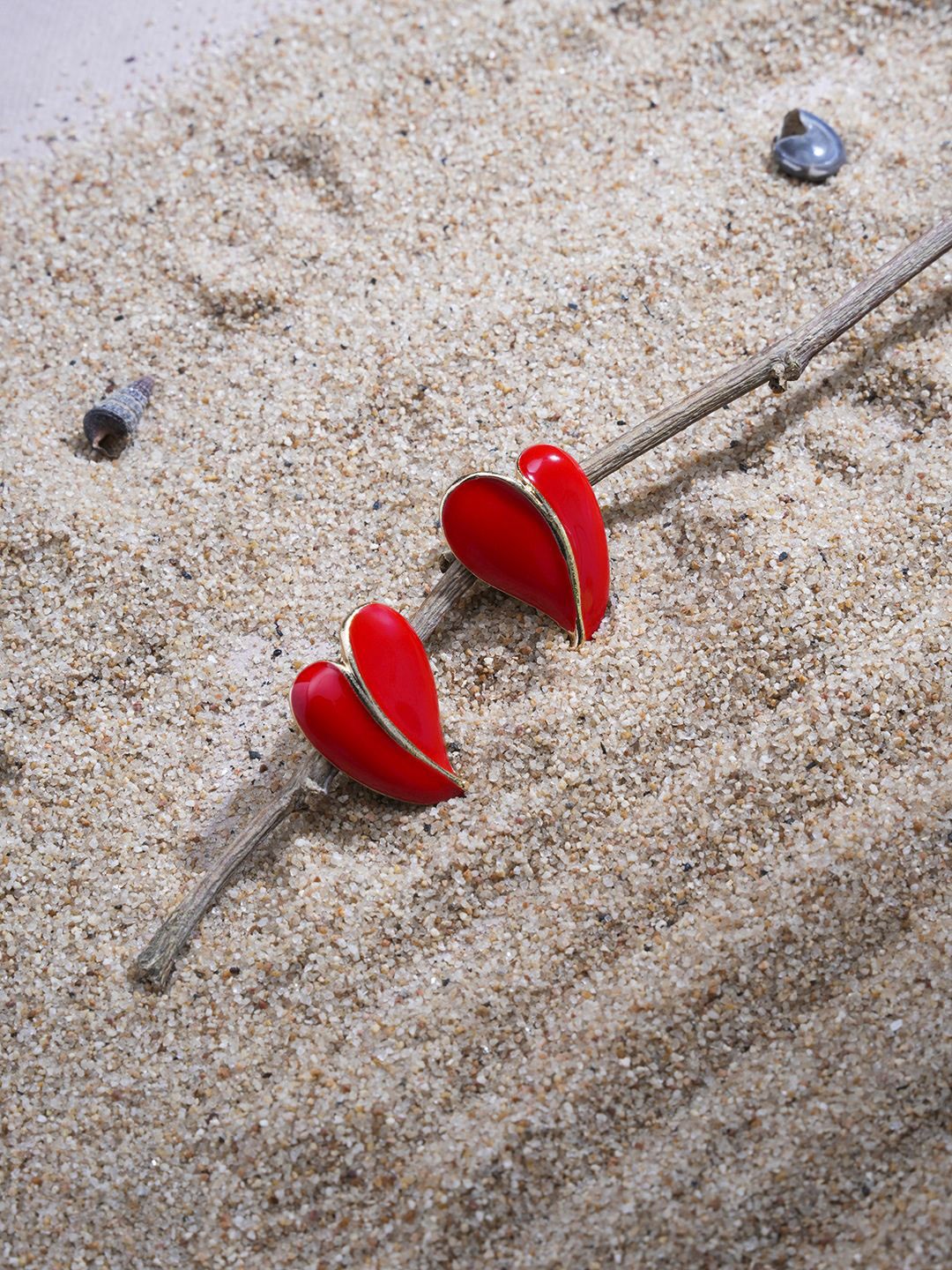 

EL REGALO Contemporary Studs Earrings, Red
