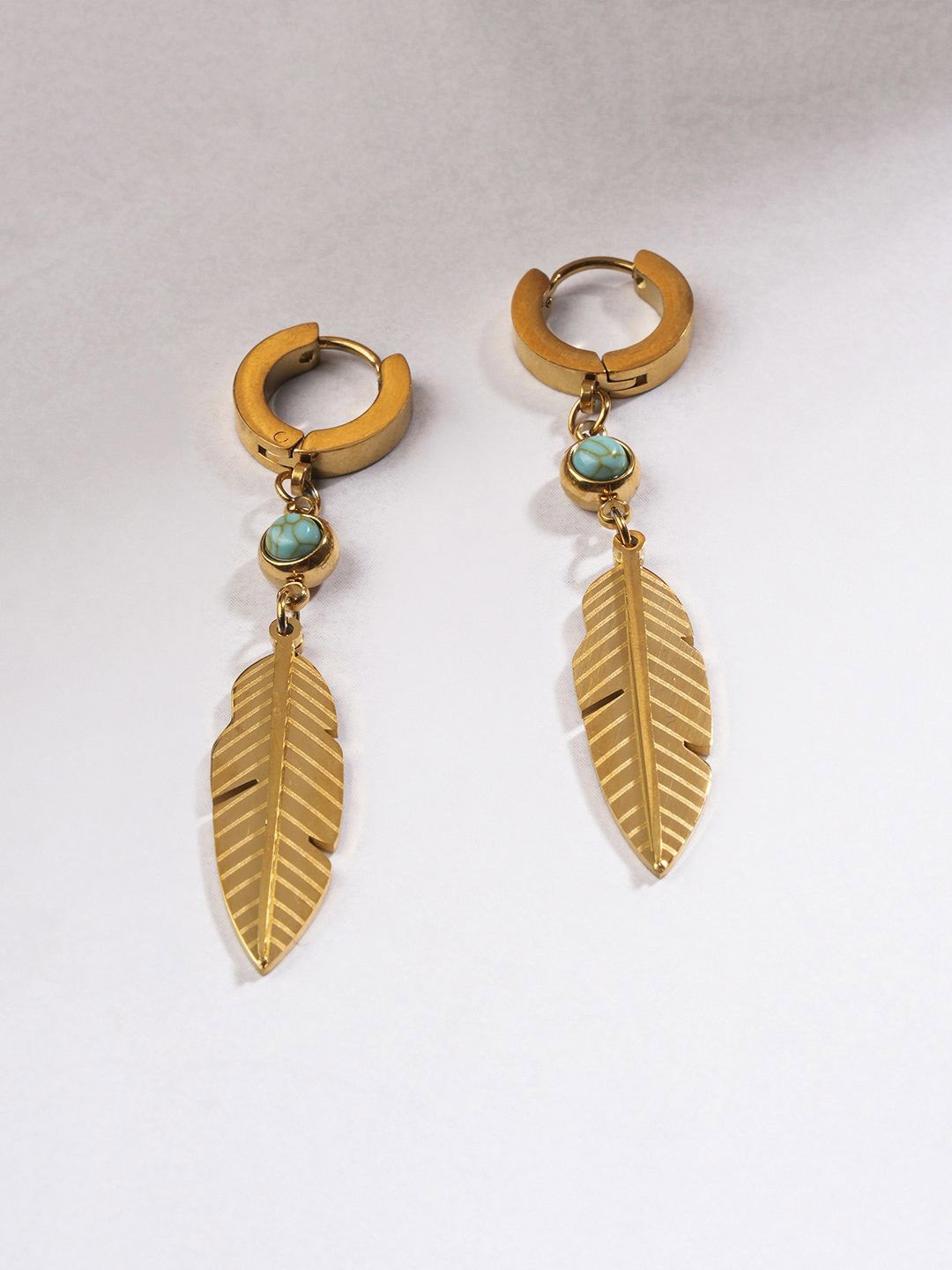 

EL REGALO Feather Shaped Drop Earrings, Gold