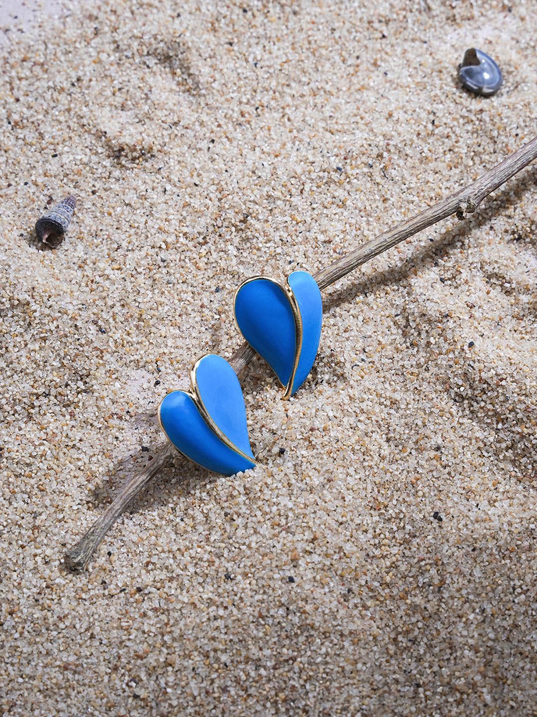 

EL REGALO Contemporary Studs Earrings, Blue