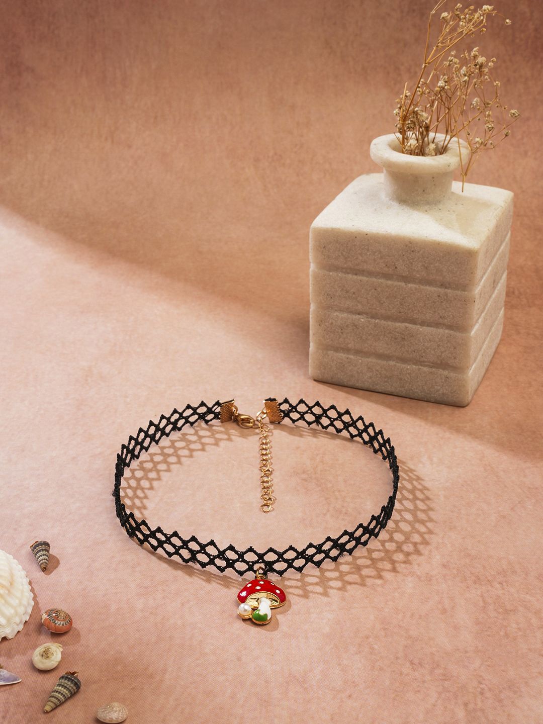 EL REGALO Artificial Beads Statement Choker Necklace, Black