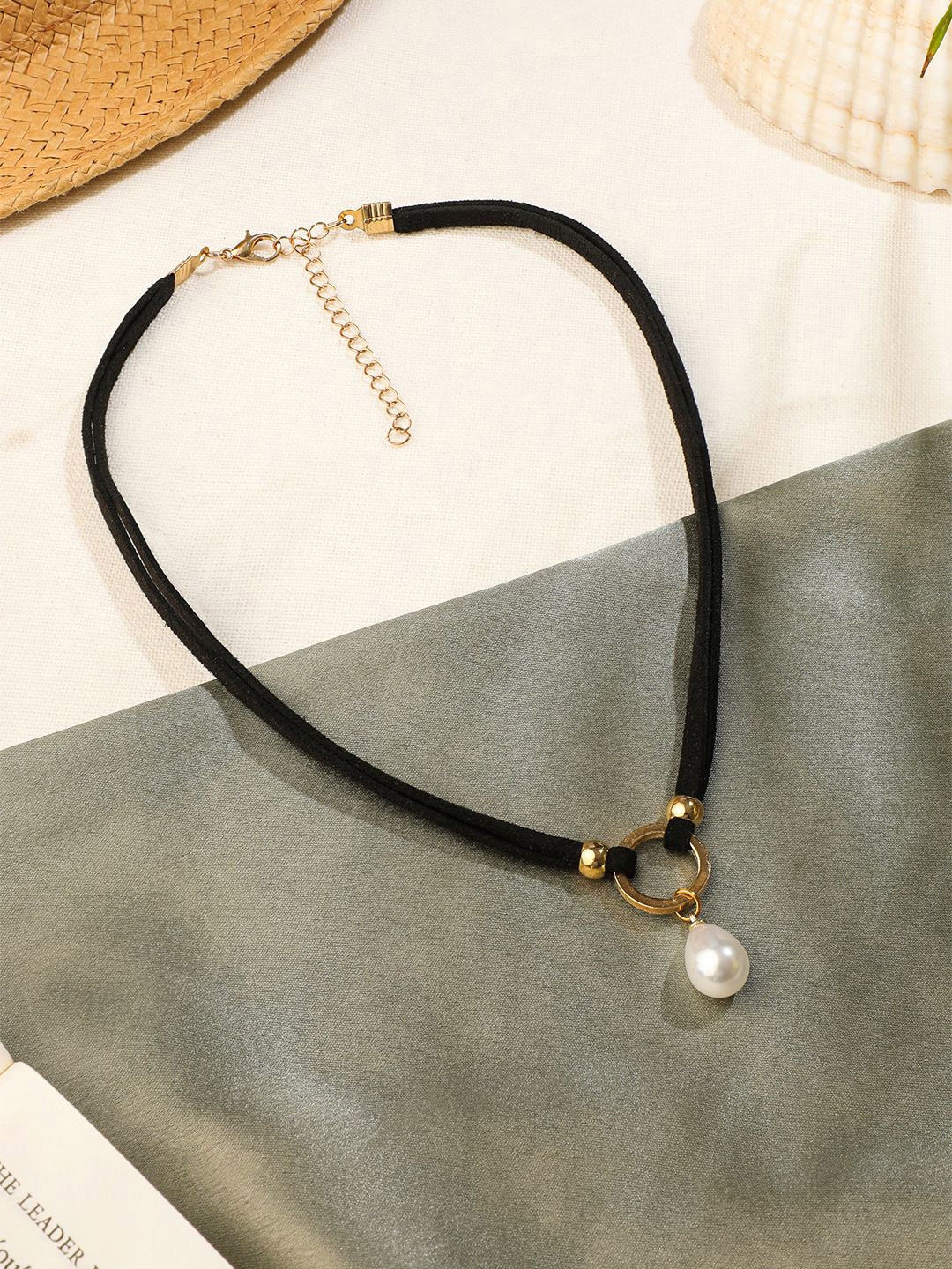 

EL REGALO Beaded Detail Necklace, Gold