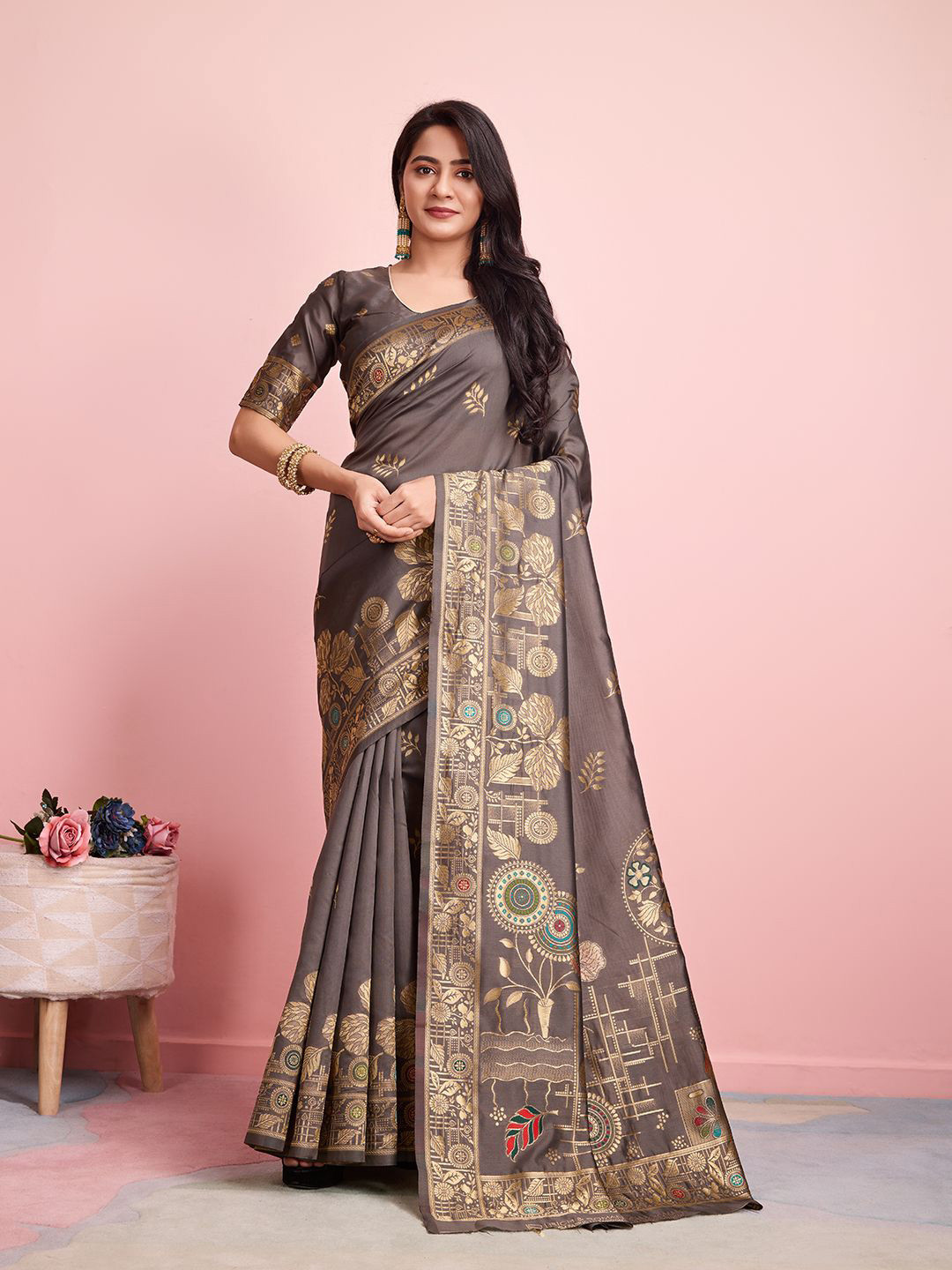 

RICH & ROMAN Ethnic Motif Zari Woven Pure Silk Saree, Grey