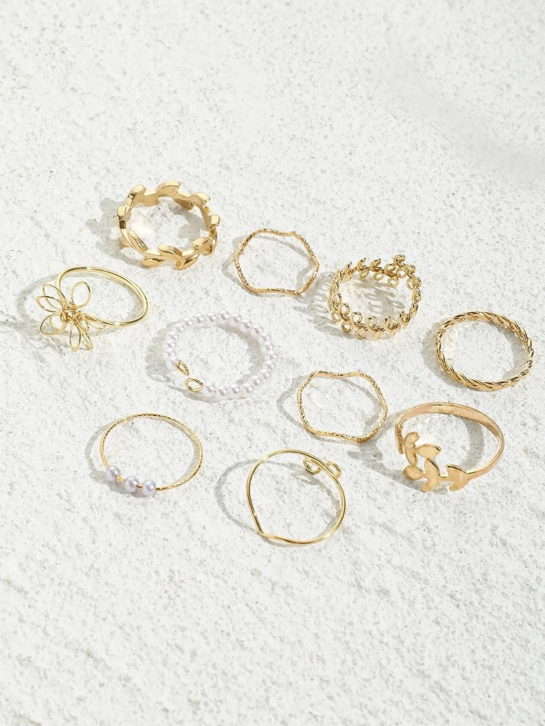 

OOMPH Set Of 10 Stone-Studded Floral Finger Rings, Gold