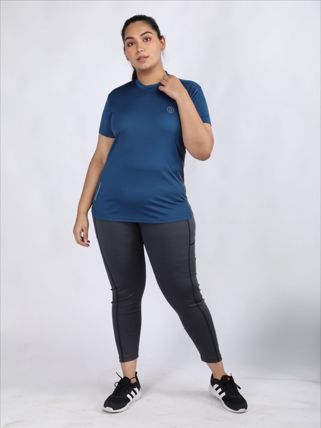 

CHKOKKO Women Dry Fit Round Neck Solid Plus Size Gym T-shirt, Blue