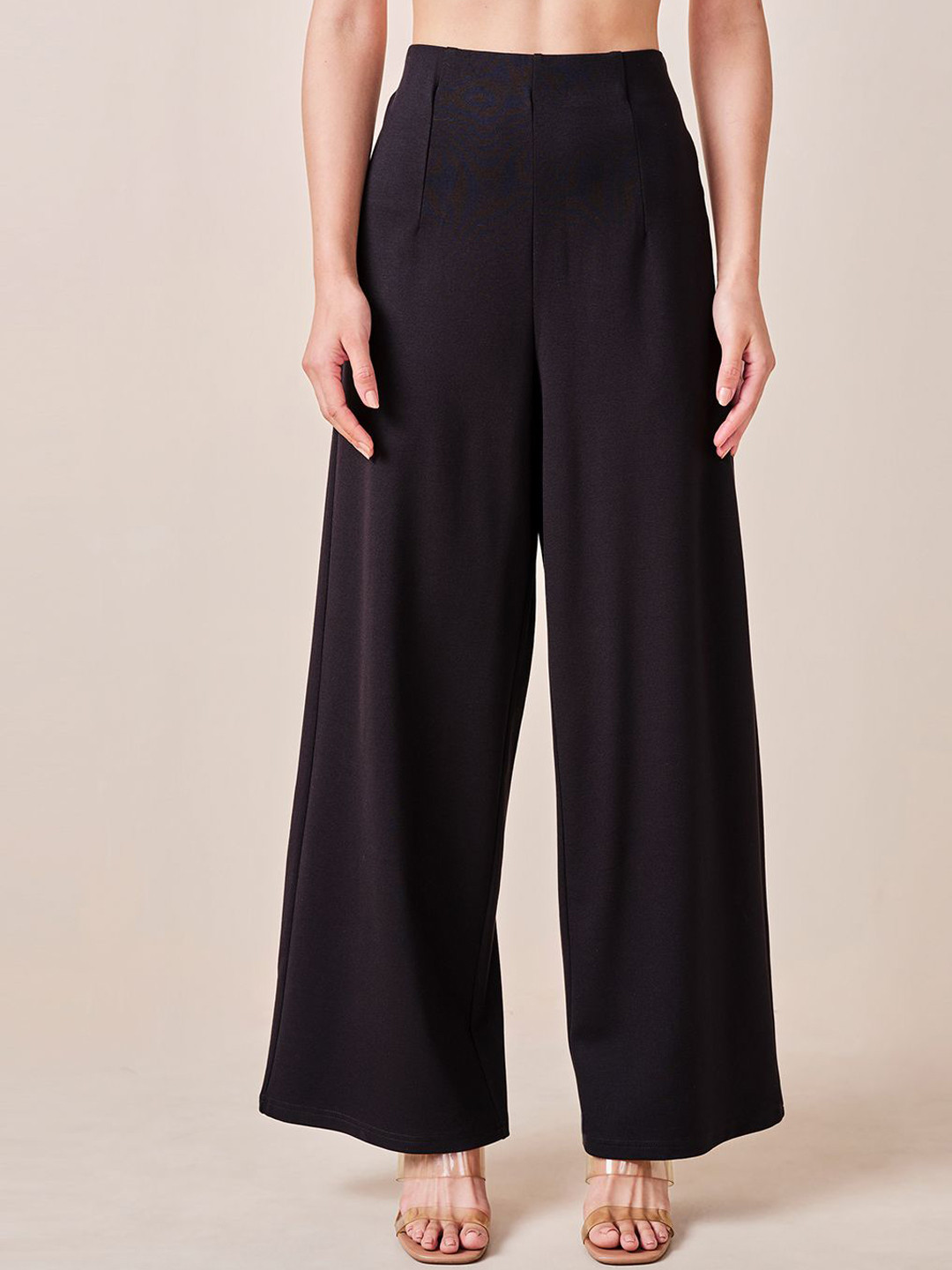 

AND Women Loose Fit High Rise Pleated Trousers, Black