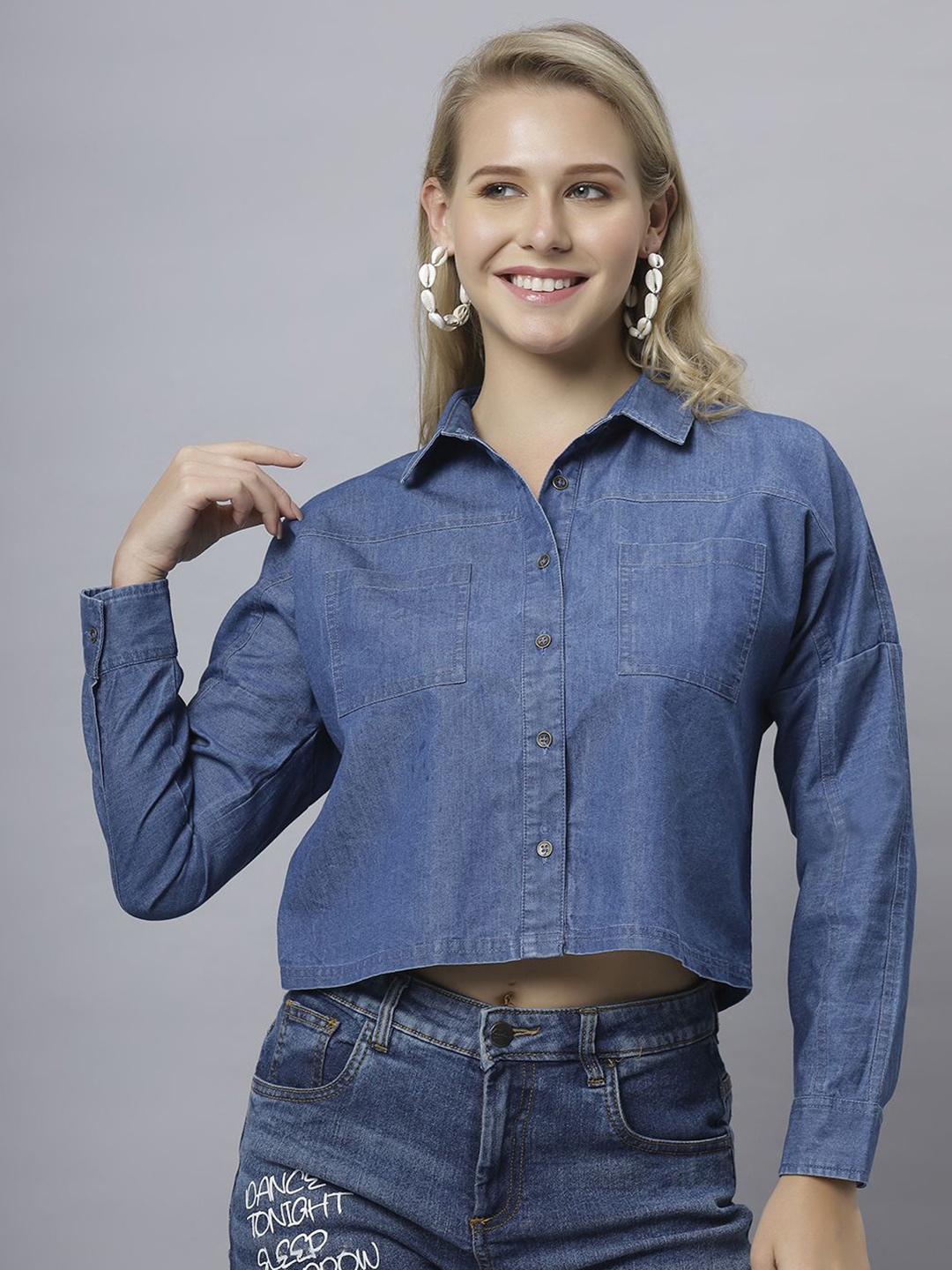 

The Roadster Lifestyle Co. Women Solid Classic Pure Cotton Pockets Crop Shirt, Blue