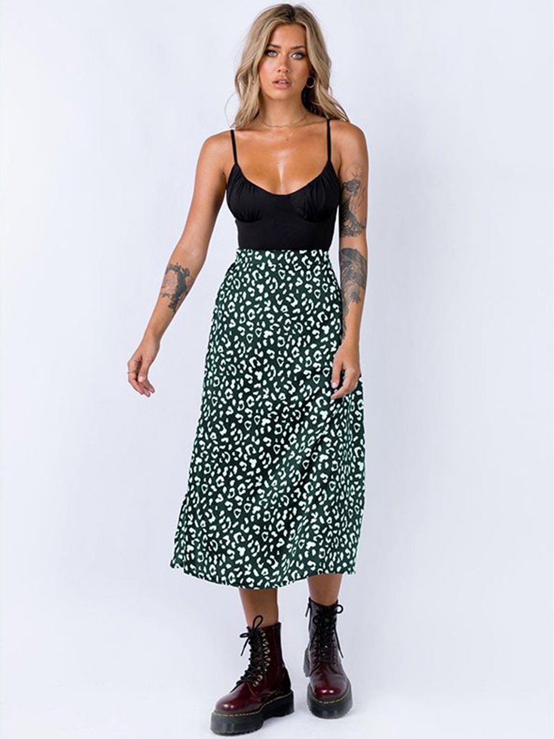 

StyleCast x Revolte Printed Flared Midi Skirt, Green