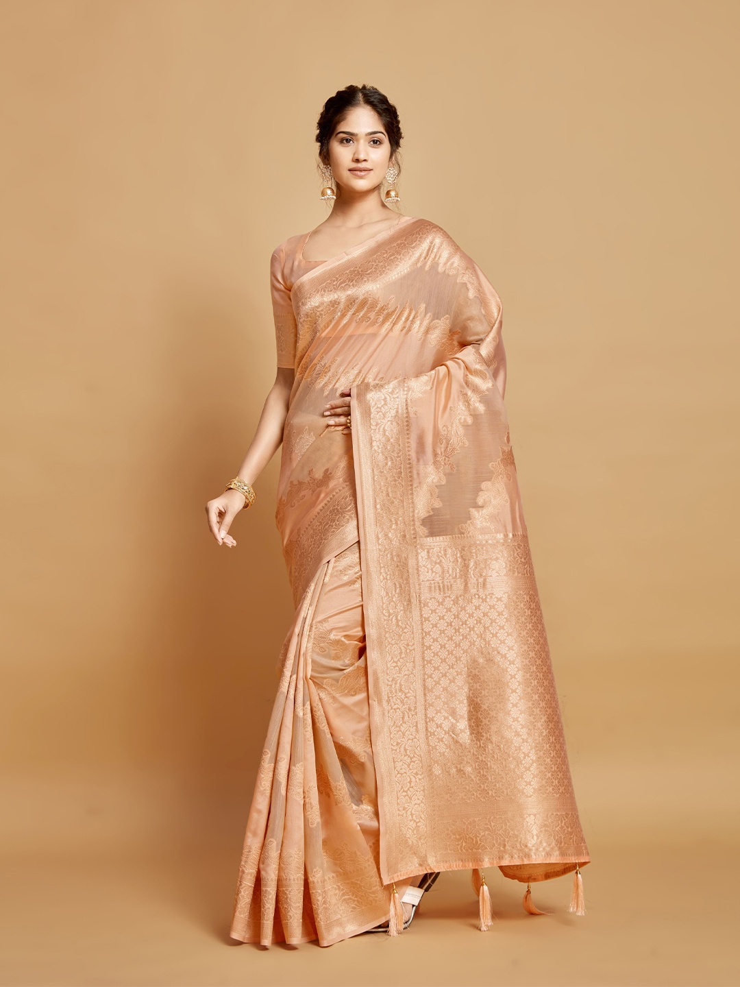 

HEER FASHION Ethnic Motif Zari Woven Kanjeevaram Saree, Peach