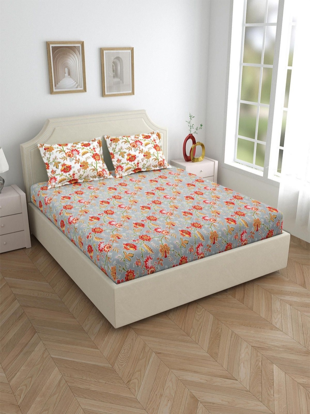 

Salona Bichona Grey & Red Floral Printed 144 TC Pure Cotton King Bedsheet & 2 Pillow Cover