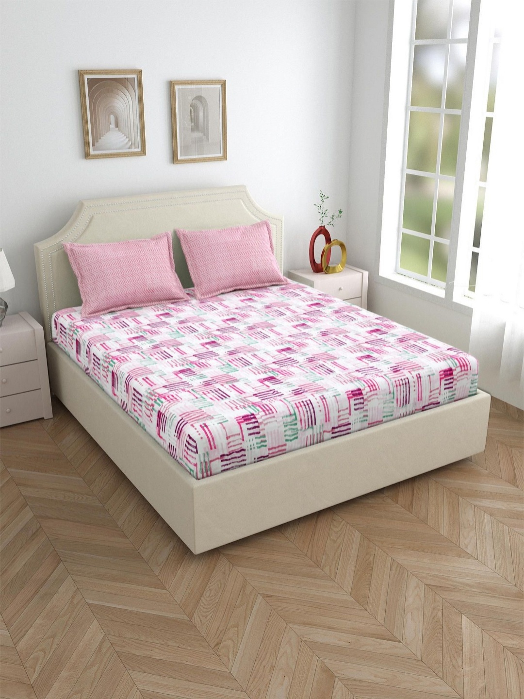 

Salona Bichona Pink & White Printed 144 TC Cotton Fitted King Bedsheet & 2 Pillow Cover