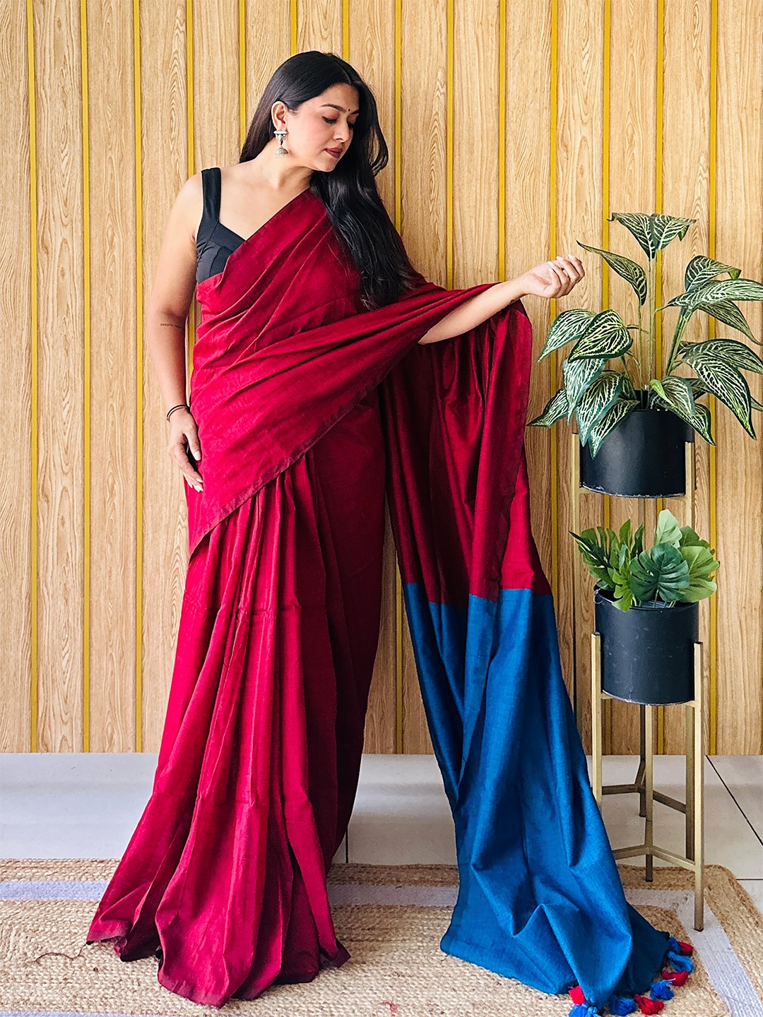 

Anouk Tassel Detailed Saree with No Border, Maroon