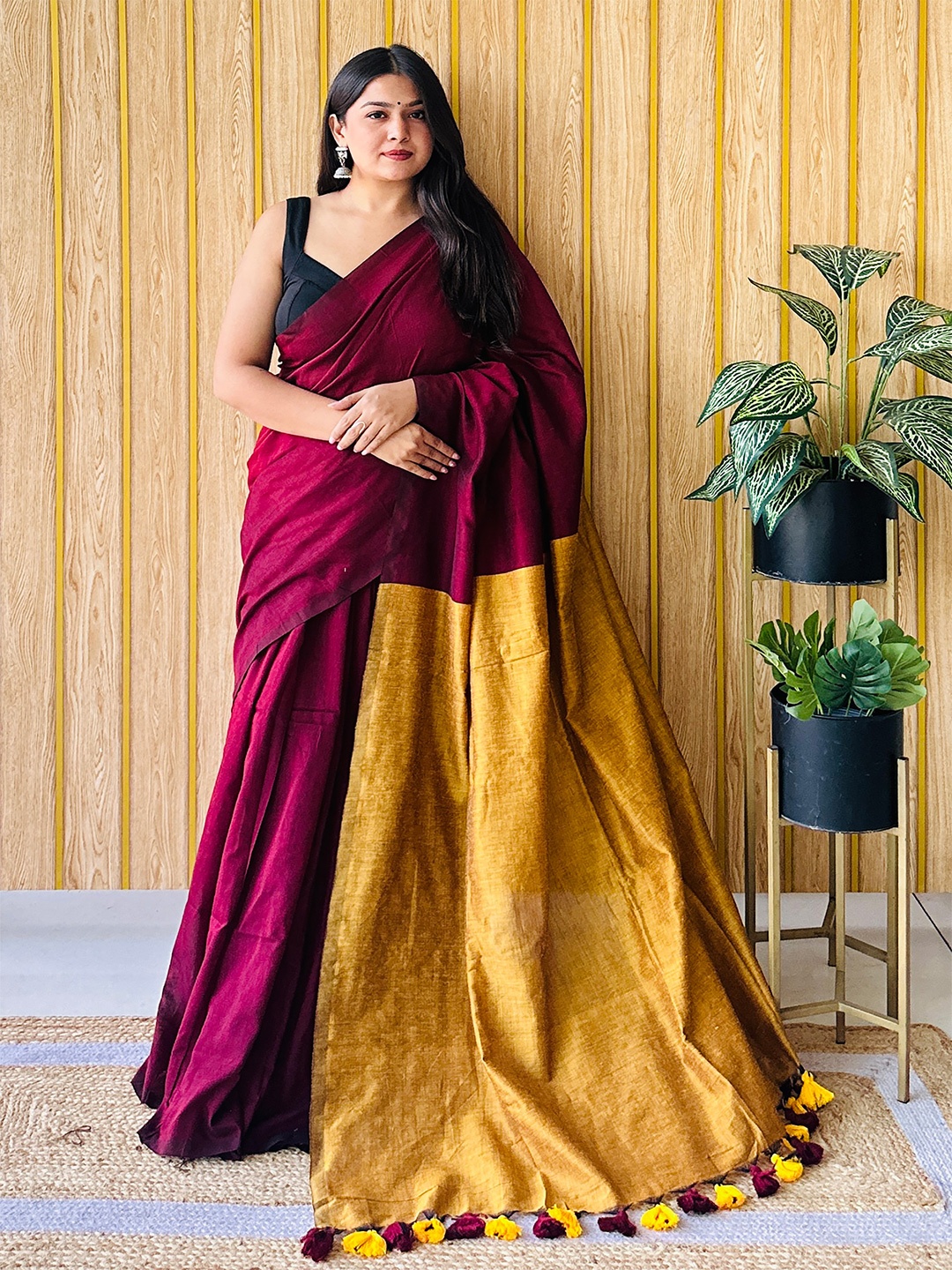 

Anouk Tassel Detailed Saree with No Border, Maroon