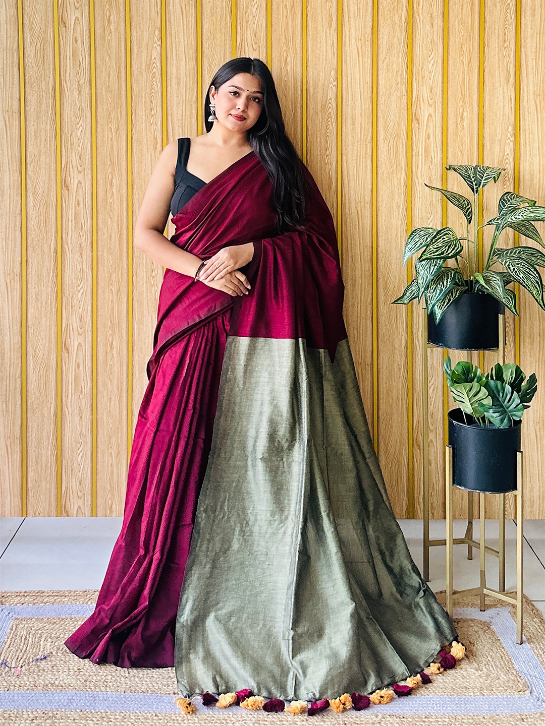 

Anouk No Border Party Saree, Maroon